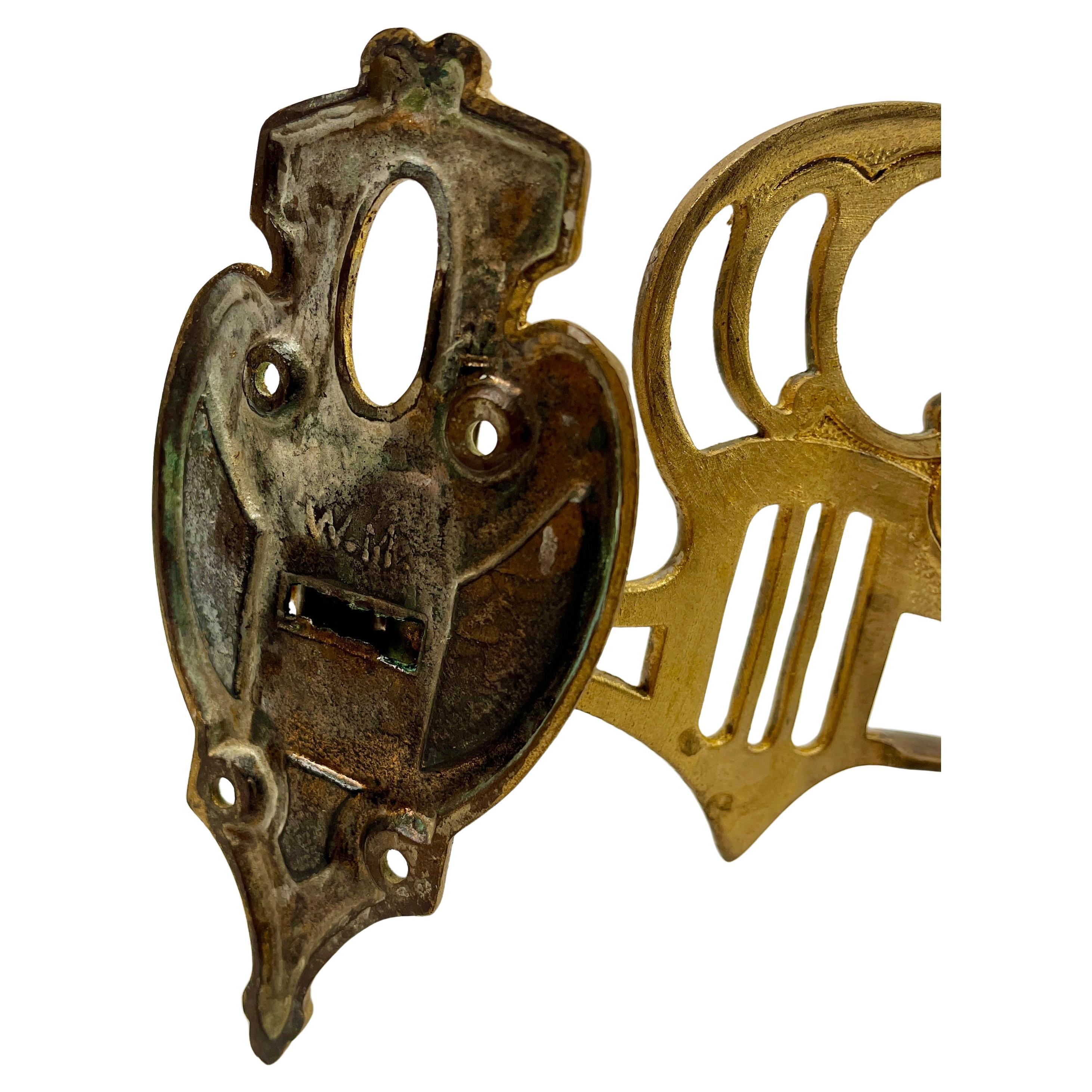 Art Nouveau Brass Pair of Wall Mount Candlesticks, 1930s For Sale 4