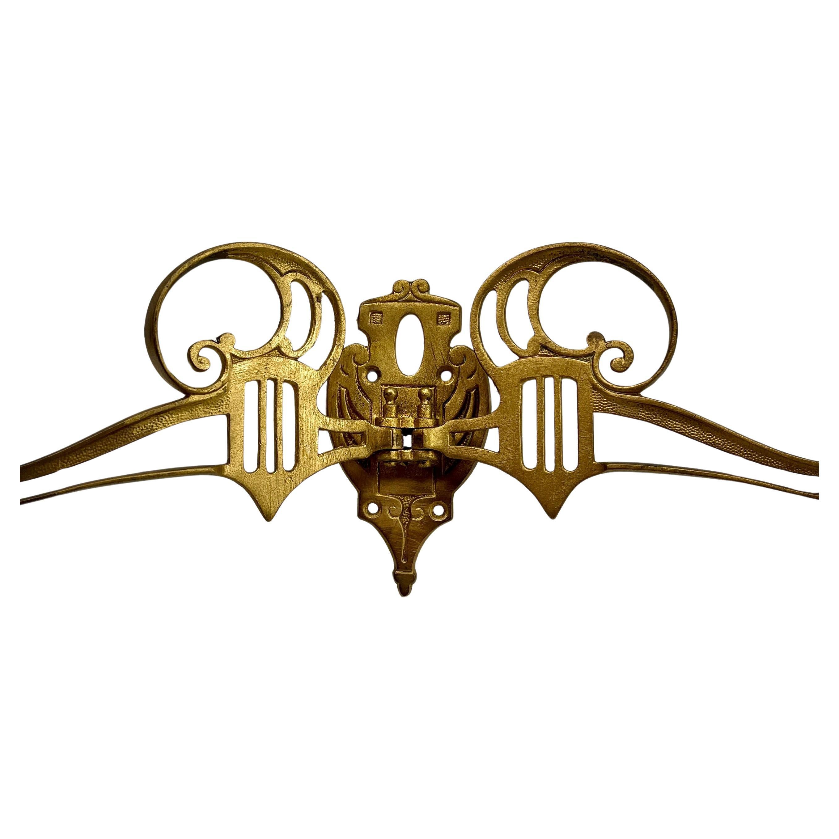Coppia di candelieri da parete in ottone Art Nouveau, anni '30 In condizioni buone in vendita a Verviers, BE