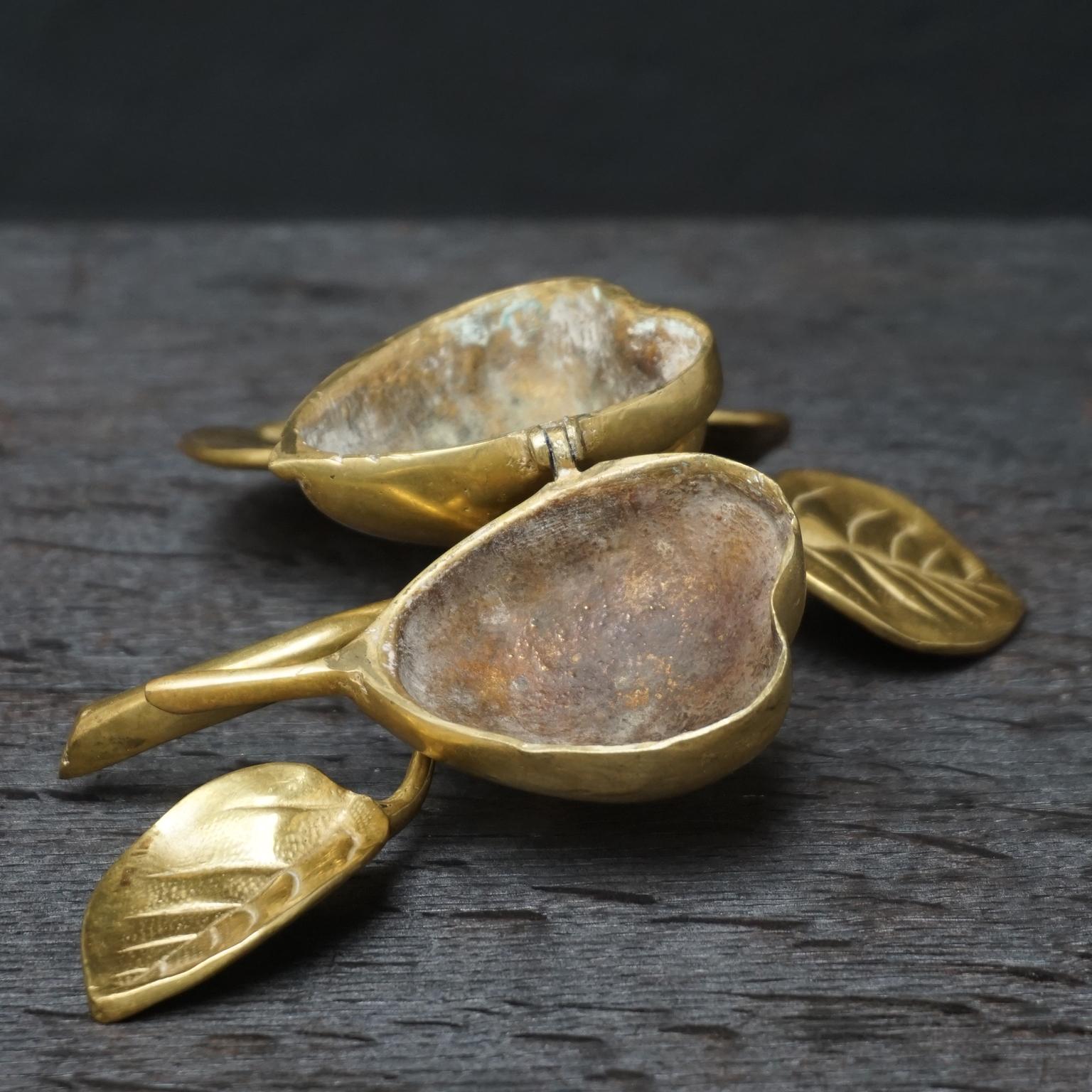 Art Nouveau Brass Pear Trinket Box 3