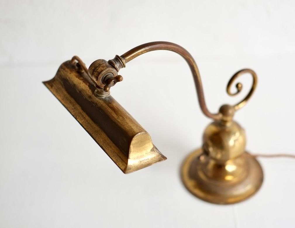 Jugendstil-Messing-Tischlampe 1