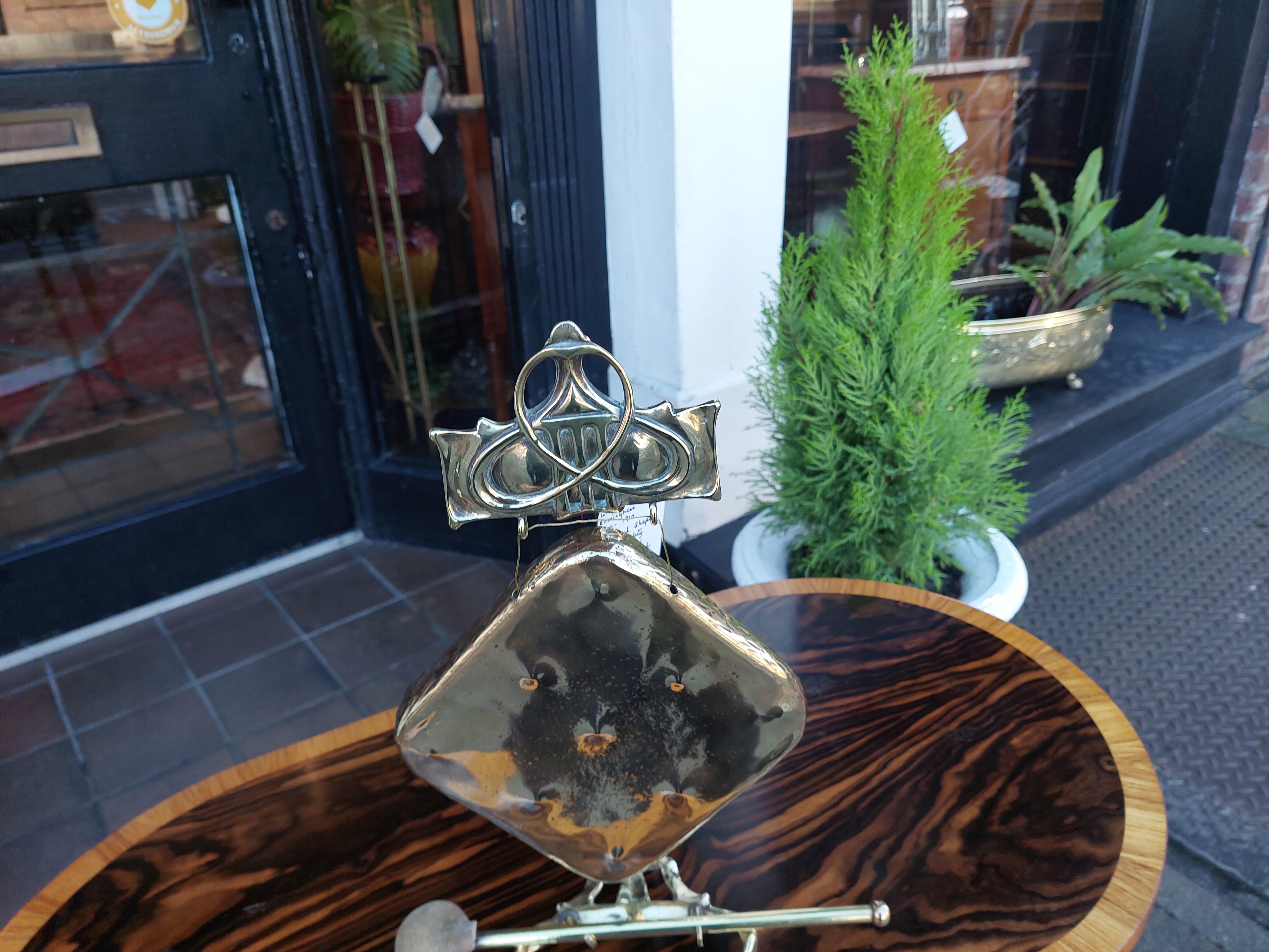 Art nouveau Art Nouveau Brass Table Top Gong en vente