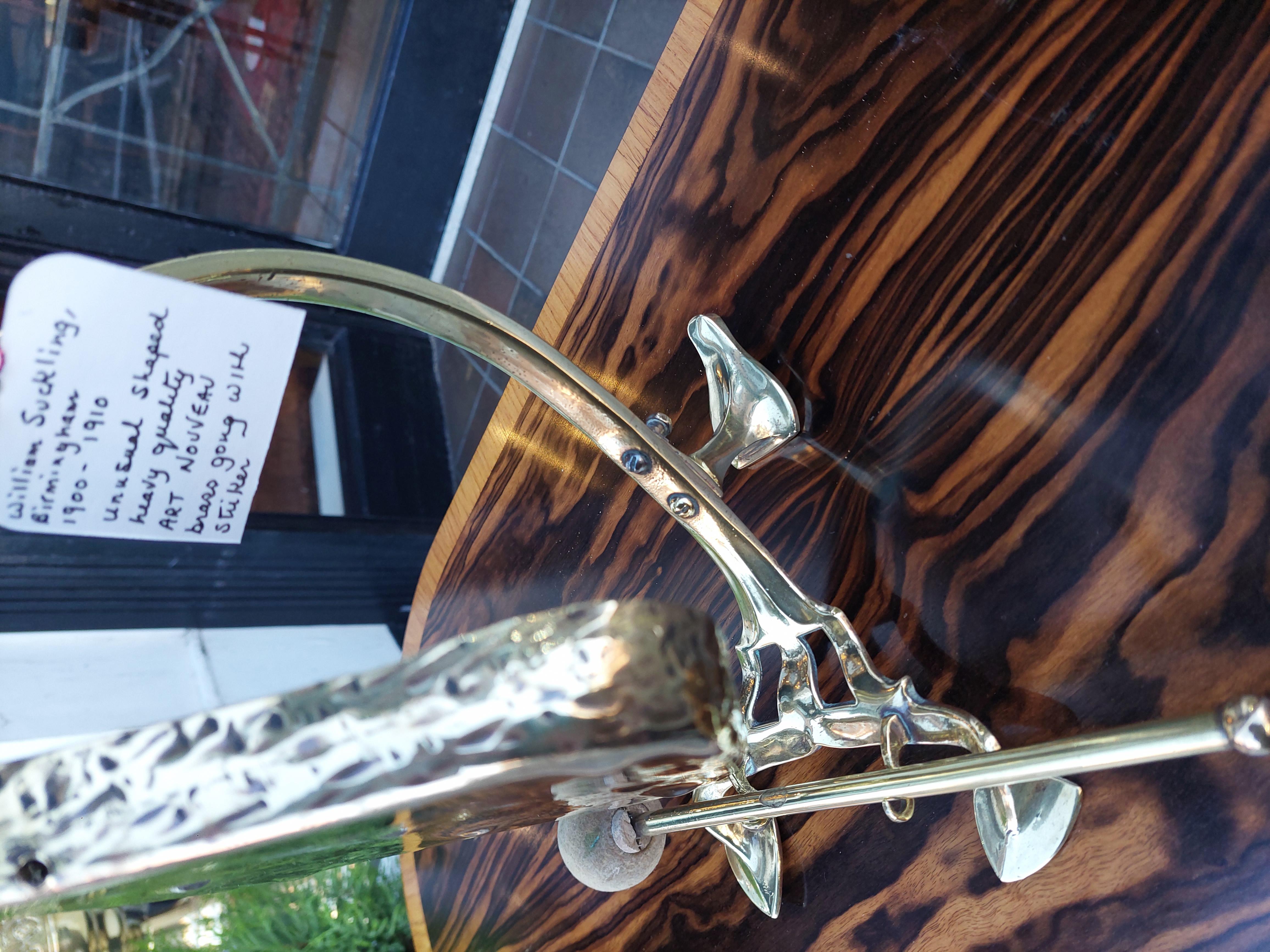 20ième siècle Art Nouveau Brass Table Top Gong en vente