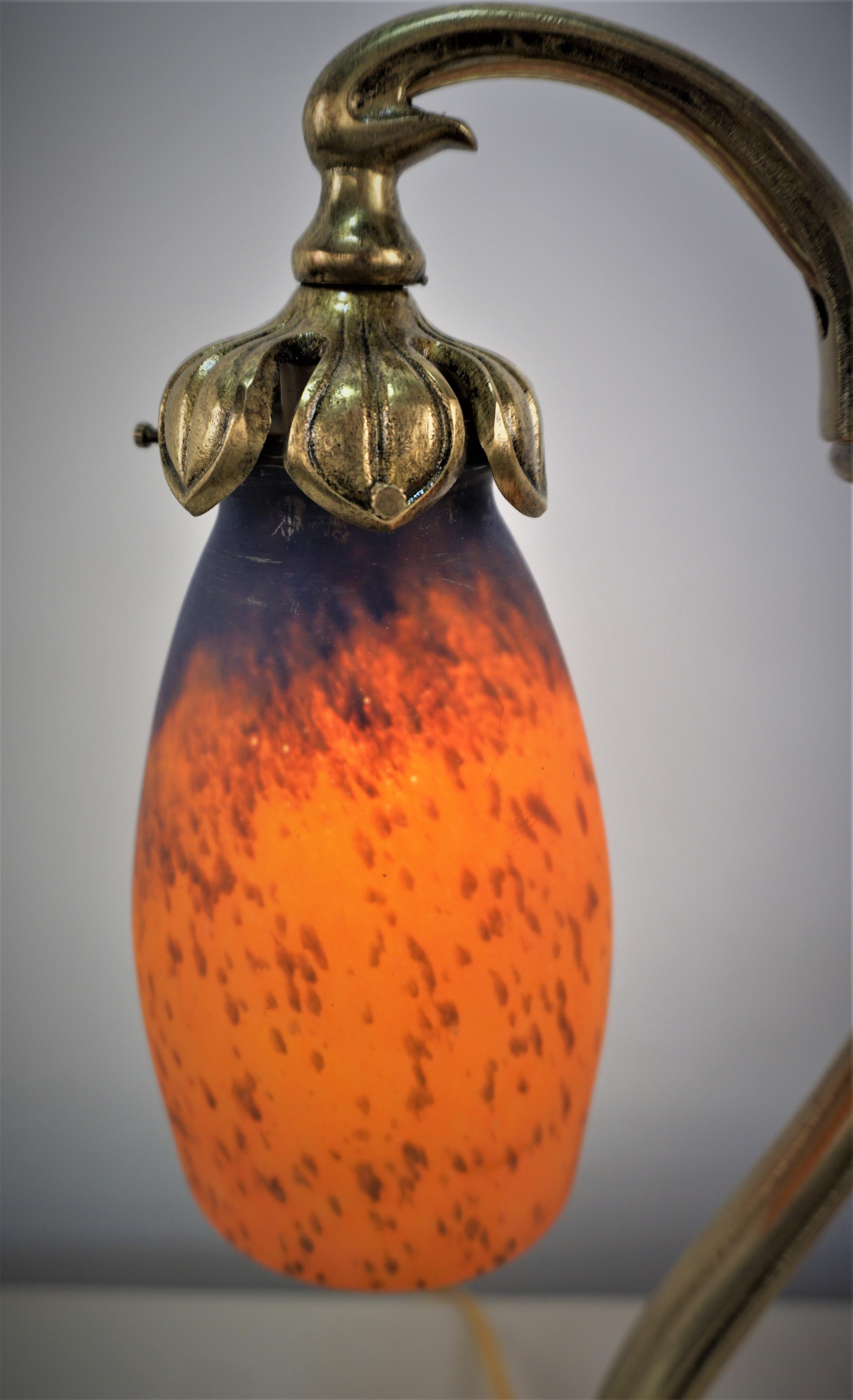 Art Nouveau Bronze and Art Glass Table Lamp by Daum Nancy 1