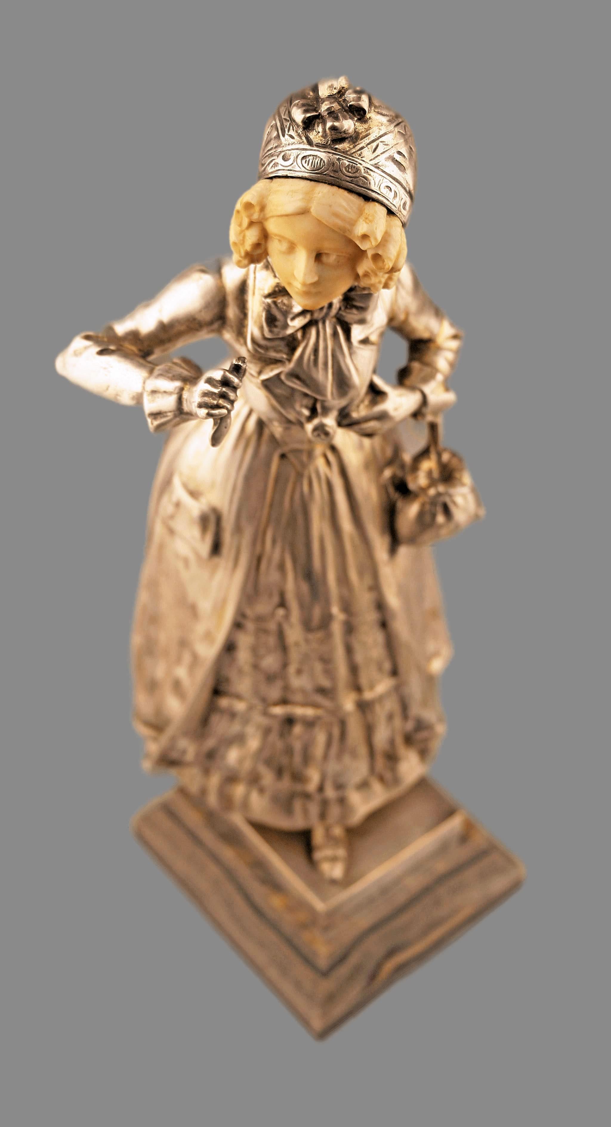 Art Nouveau Bronze and Ivory Sculpture of a Girl by Austrian Ferdinand Lugerth In Good Condition For Sale In North Miami, FL