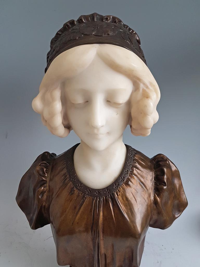 Art Nouveau Bronze and White Marble Bust of a Girl, Signed Affortunato Gory In Good Condition In London, GB