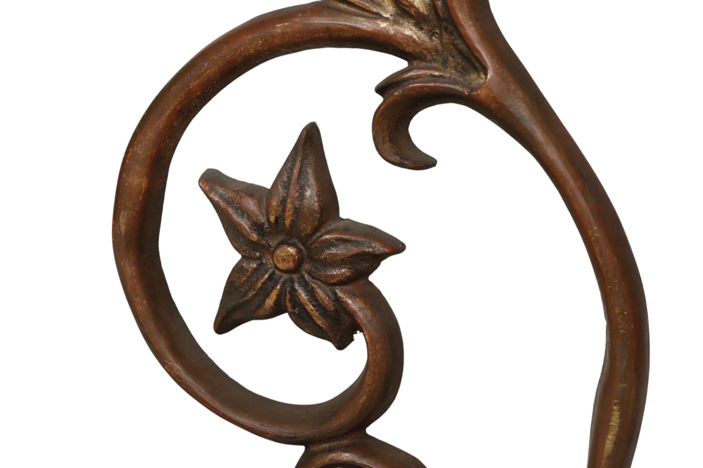 Jugendstil-Andirons aus Bronze - ein Paar im Zustand „Gut“ im Angebot in Bradenton, FL