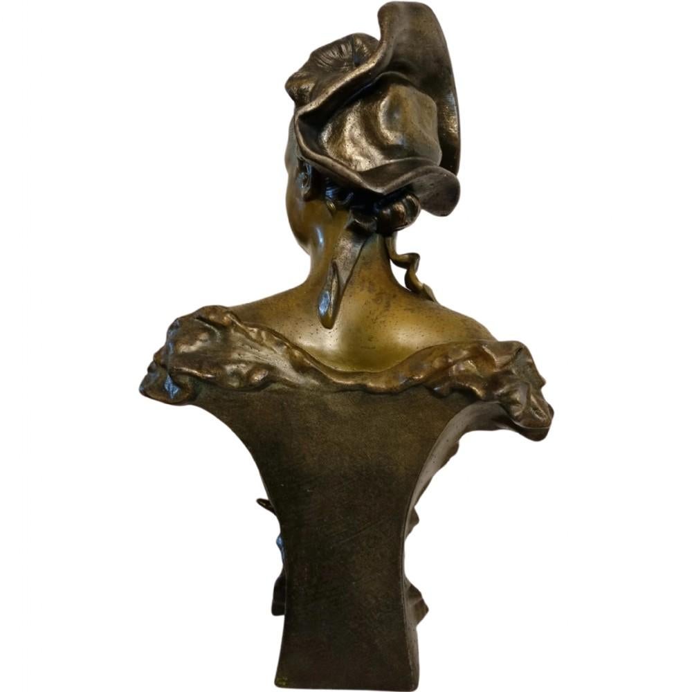 Art Nouveau Bronze Bust by Alfred Jean Foretay Circa 1900 For Sale 1