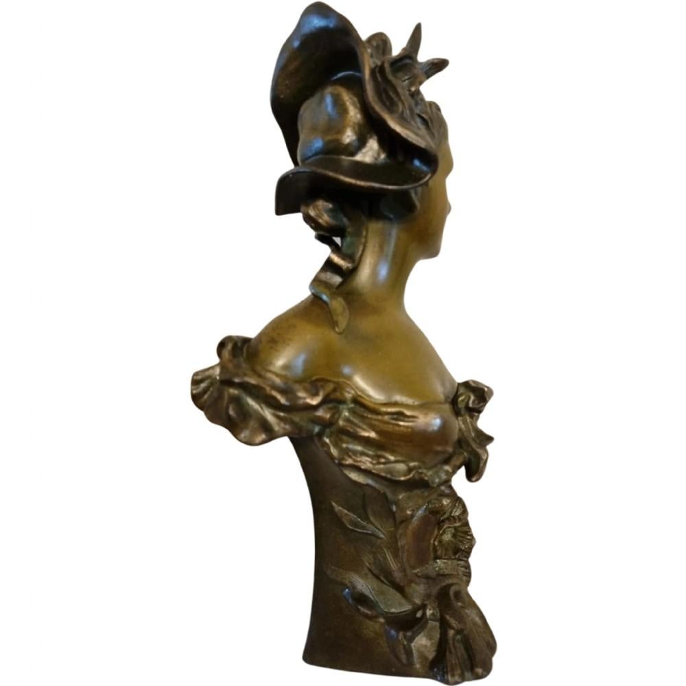 Art Nouveau Bronze Bust by Alfred Jean Foretay Circa 1900 For Sale 2