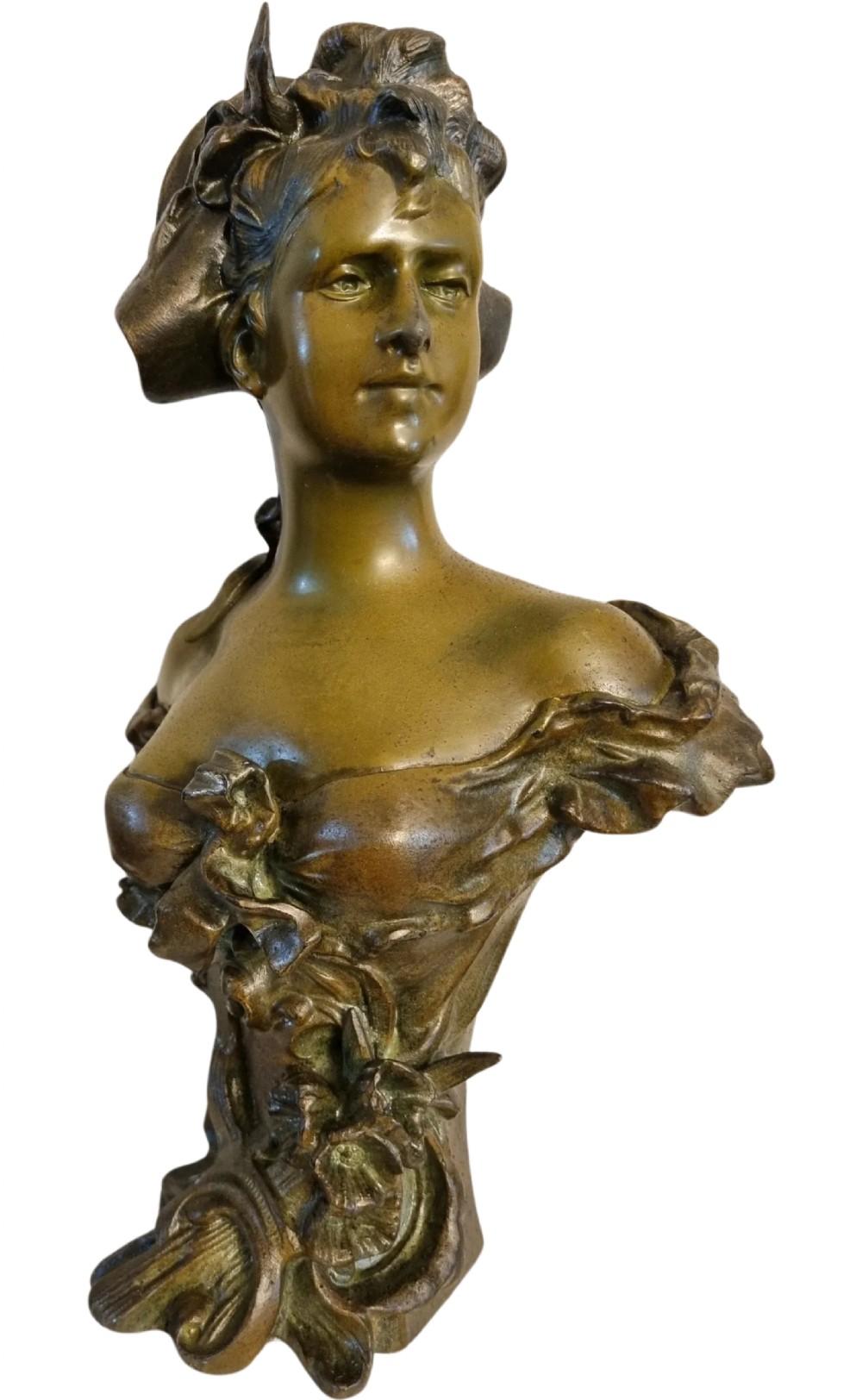 Art Nouveau Bronze Bust by Alfred Jean Foretay Circa 1900 For Sale 3