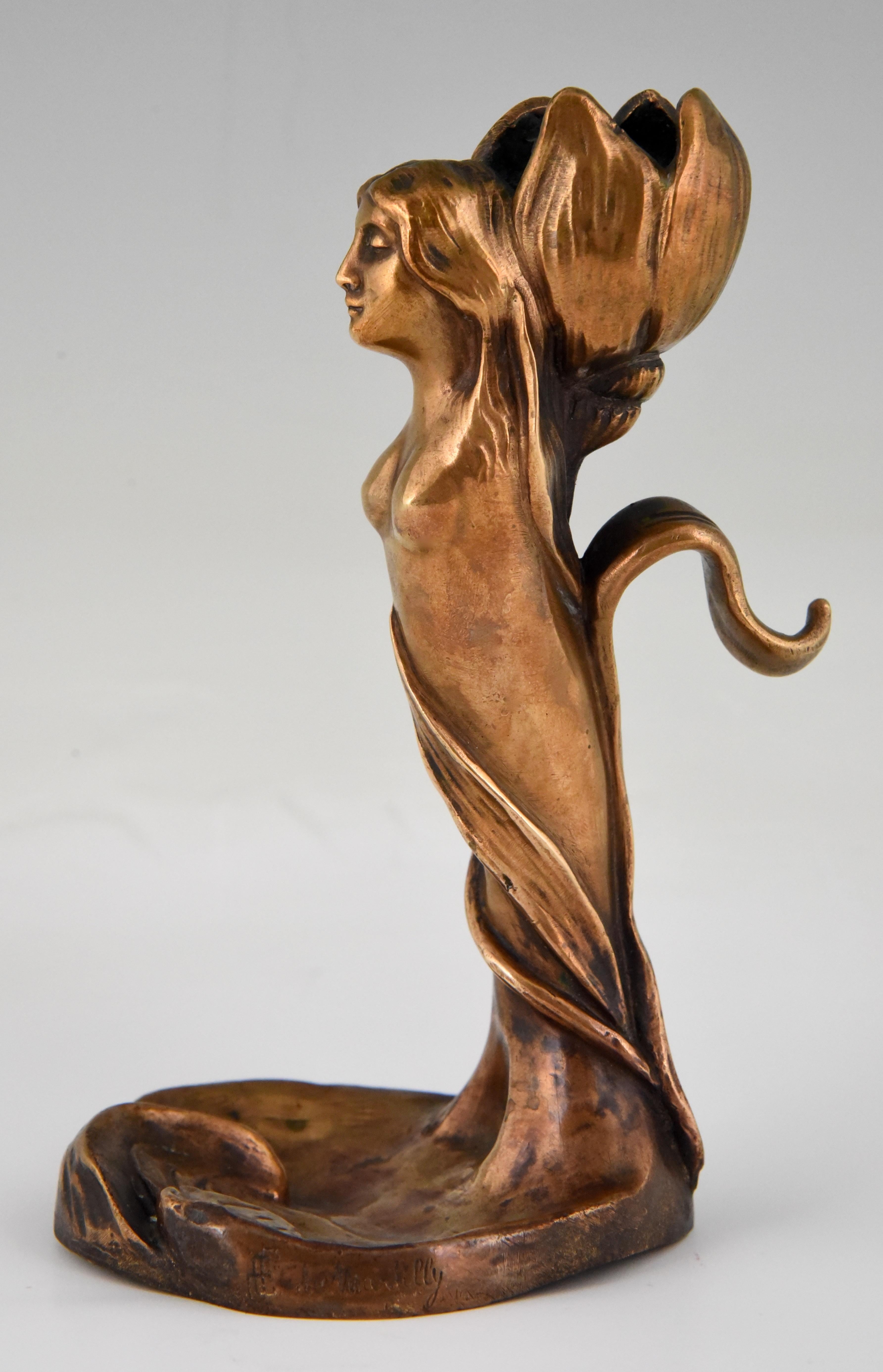 Art Nouveau Bronze Candlestick Lady and Flower Edouard de Martilly France 1900 In Good Condition In Antwerp, BE
