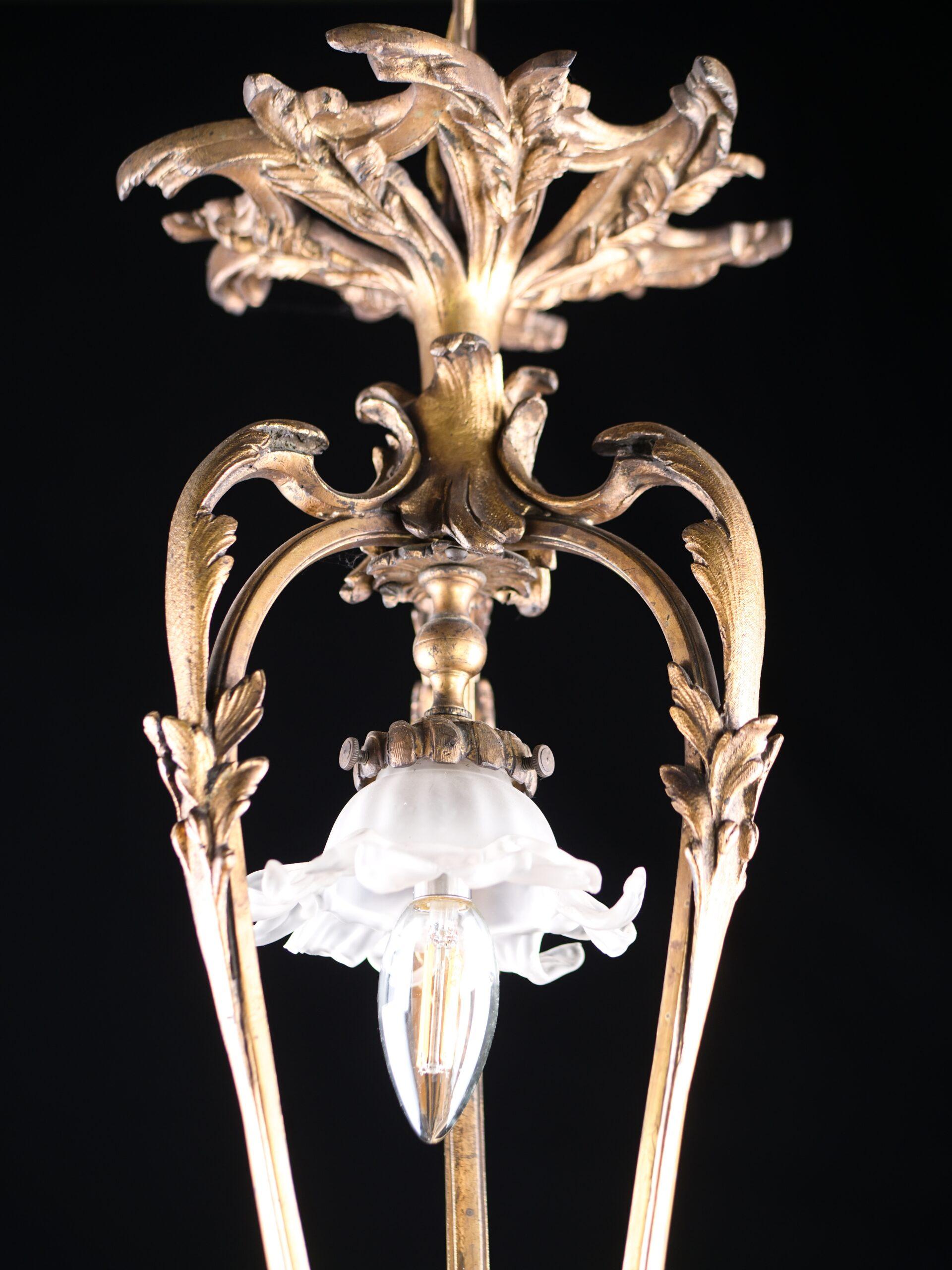 Hand-Crafted Art Nouveau bronze chandelier For Sale