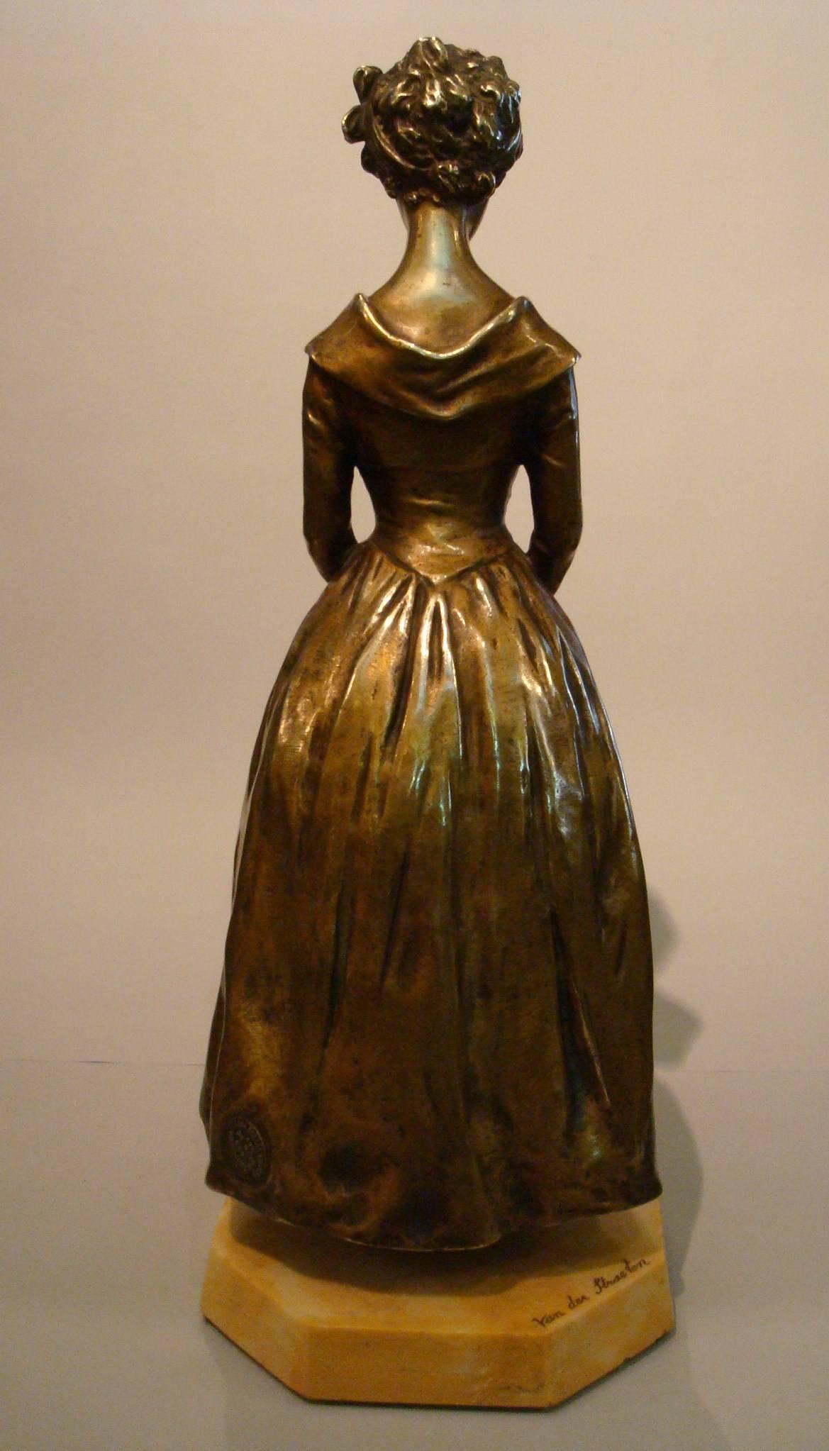 Art nouveau-Stil Bronze „Elegant Lady“ von Georges Van der Straeten im Angebot 4