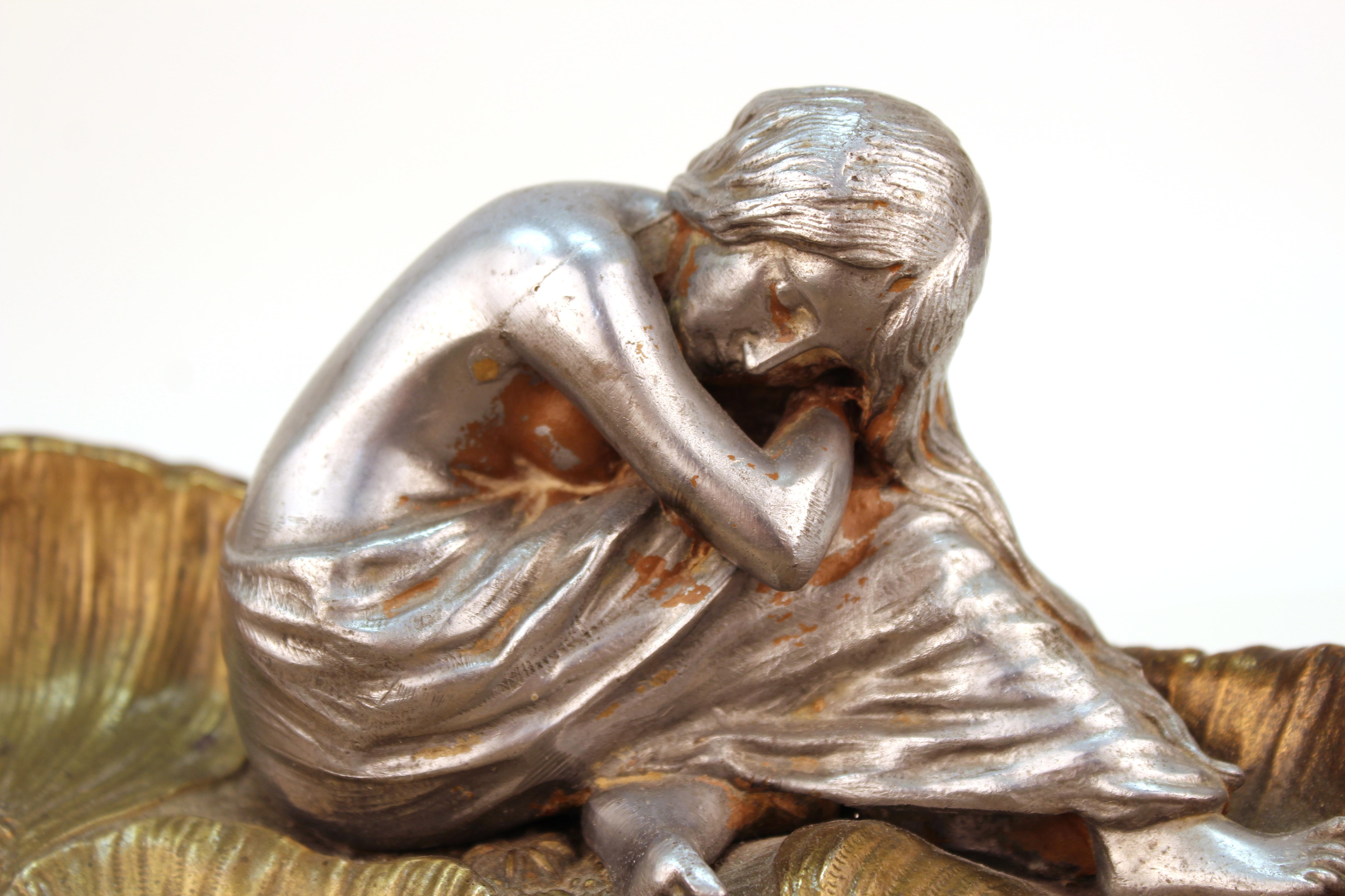 Art Nouveau Bronze Figural Card Tray or Vide-Poche with Nymph 5