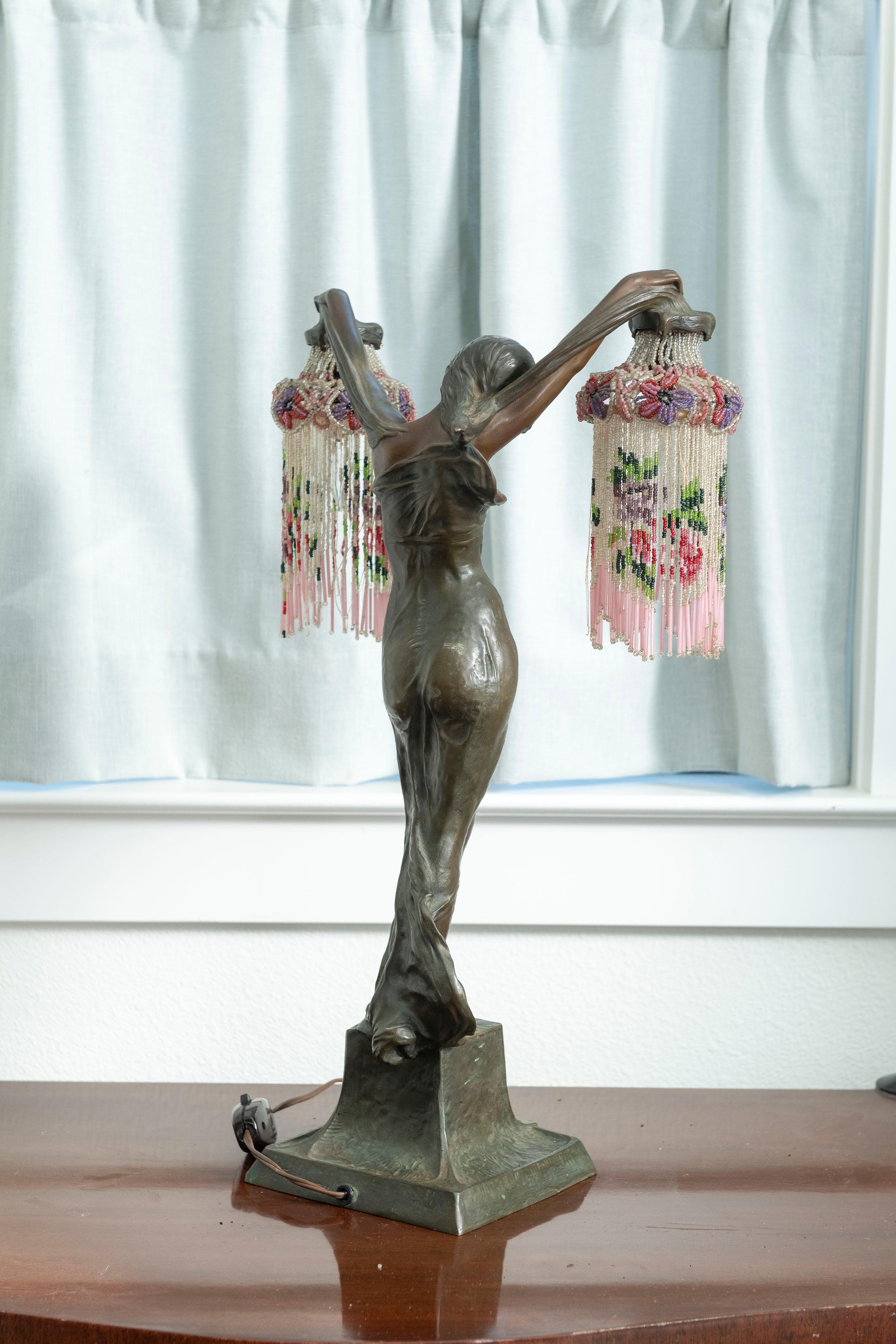 Art Nouveau Bronze Figural Lamp, Glass Beads, Teresczchuk (1875-1963) Austrian For Sale 13