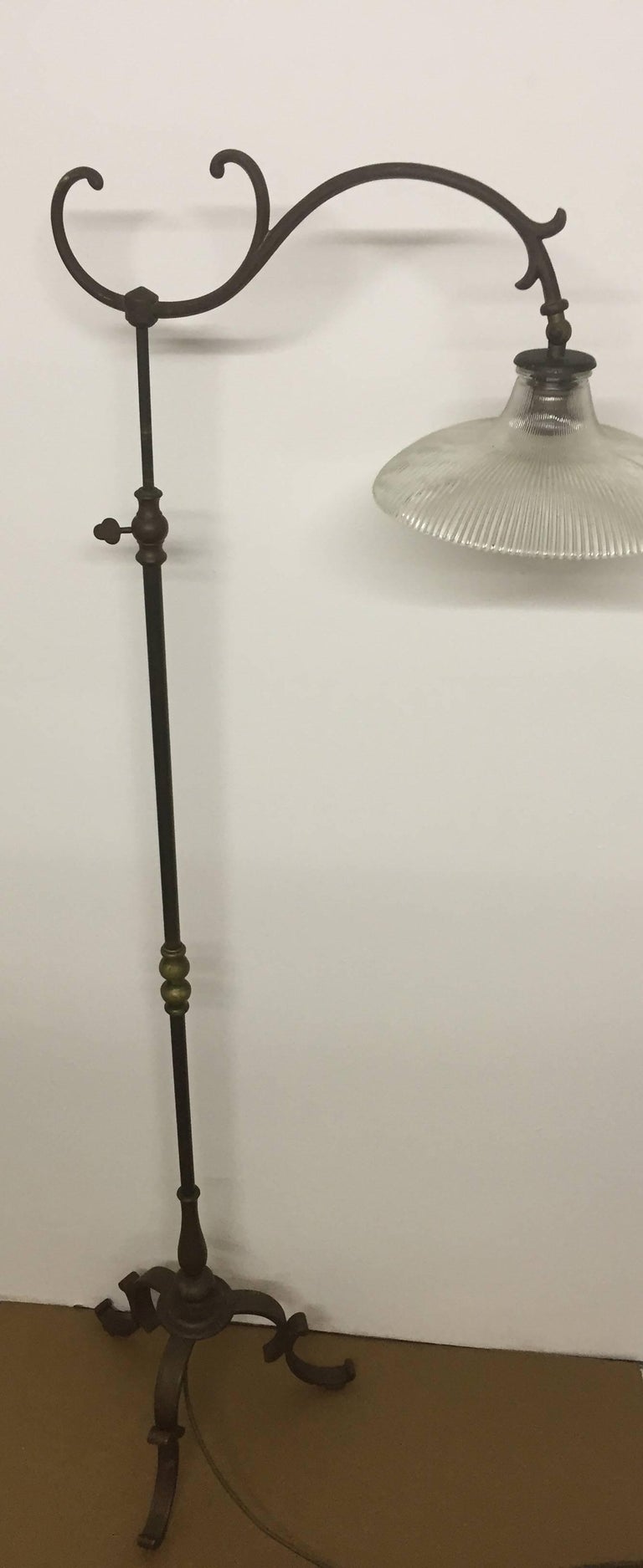 Art Nouveau Bronze Floor Lamp, circa 1900s For Sale at 1stDibs