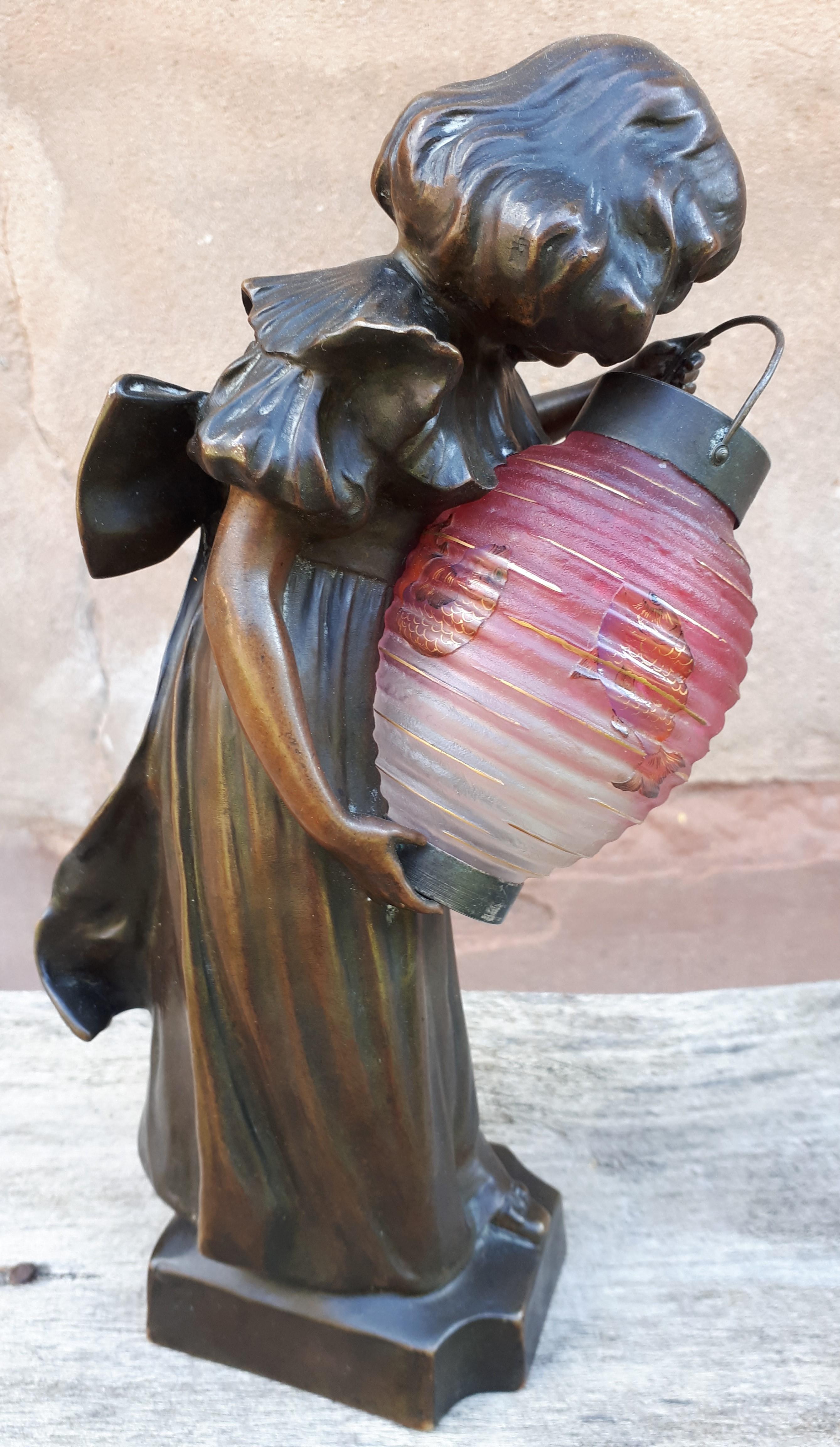 French Art Nouveau Bronze Lamp, By Léo Laporte Blairsy And Daum For Sale