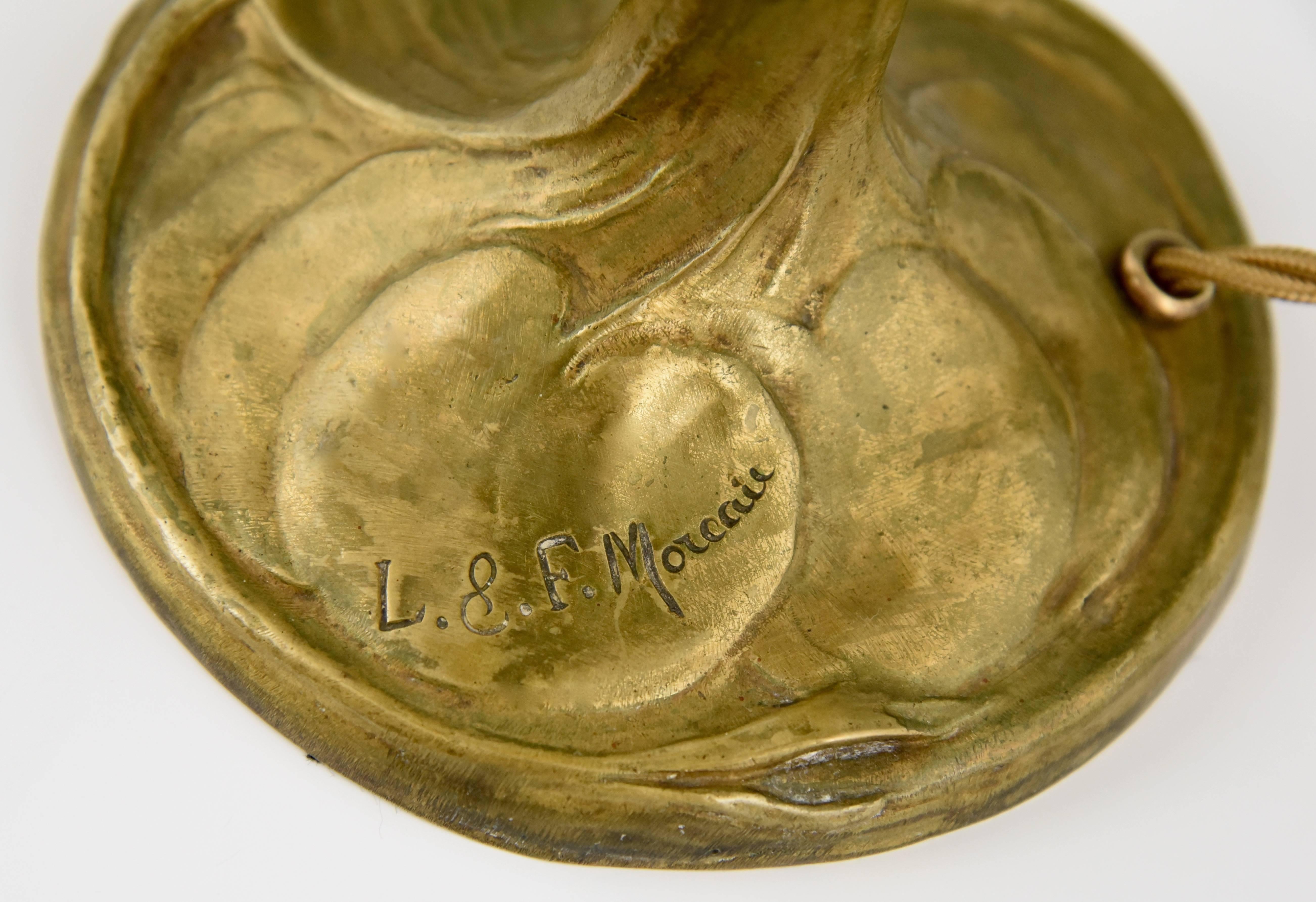 Lampe en bronze Art Nouveau Dame nue avec des fleurs Louis & François Moreau, 1900 3