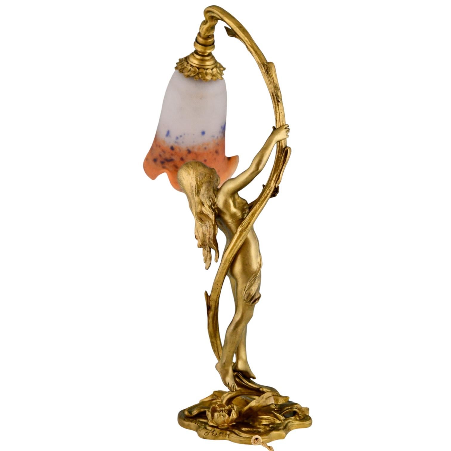 Lámpara Art Nouveau de bronce con dama de Ferville Suan & Degué, francia 1900. principios del siglo XX en venta