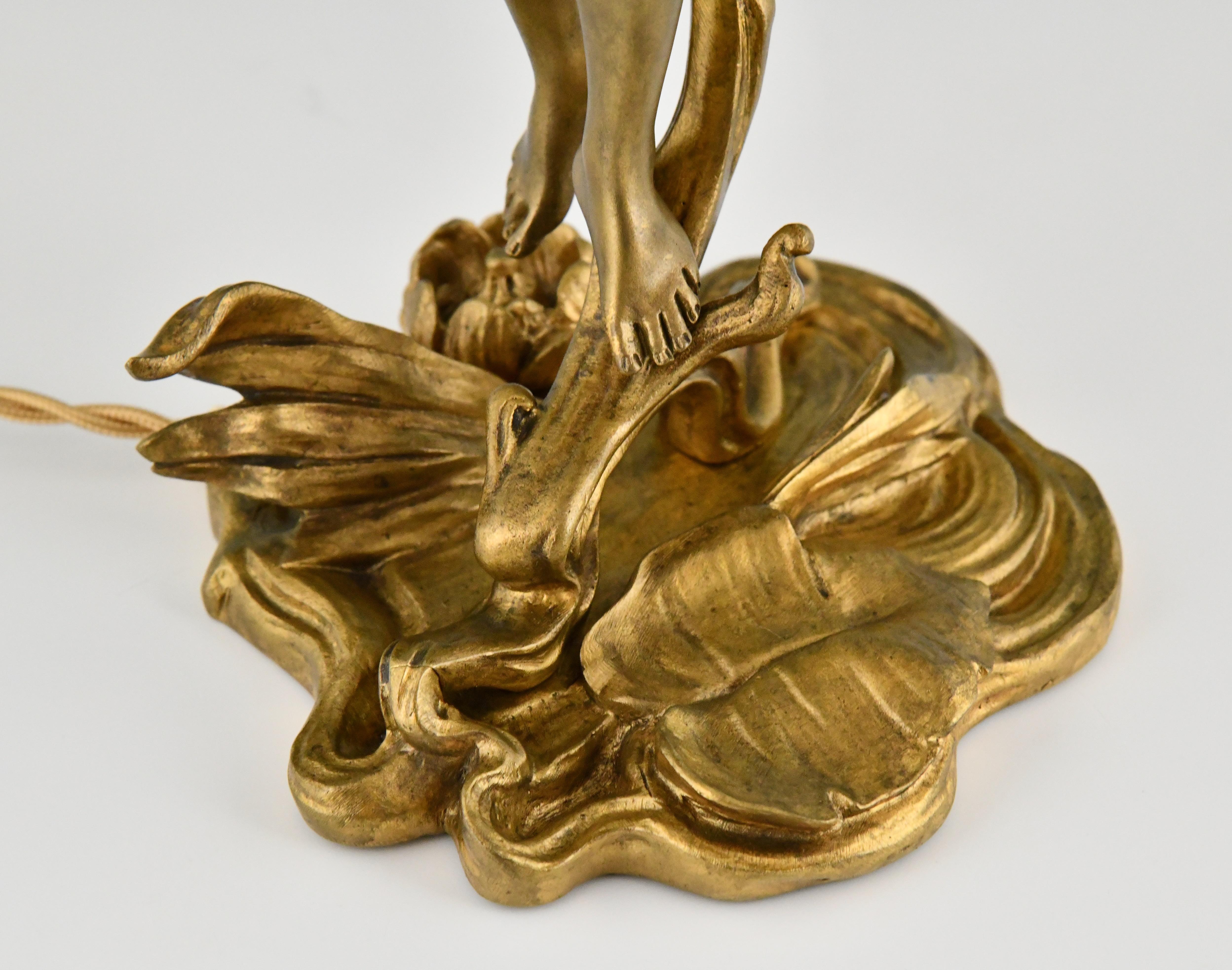 Lámpara Art Nouveau de bronce con dama de Ferville Suan & Degué, francia 1900. en venta 2
