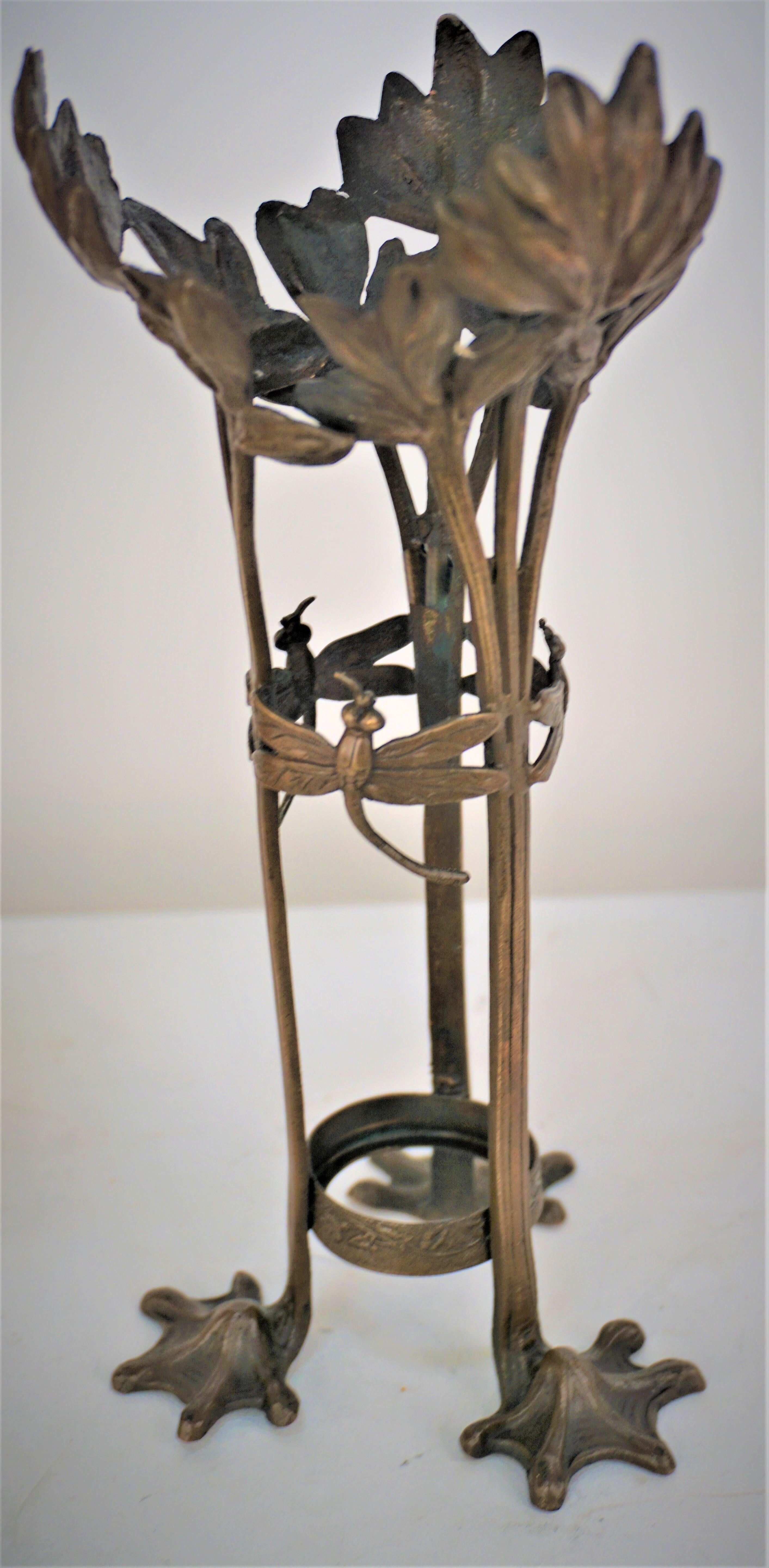 Art Nouveau bronze mounted Art Glass Vase For Sale 2