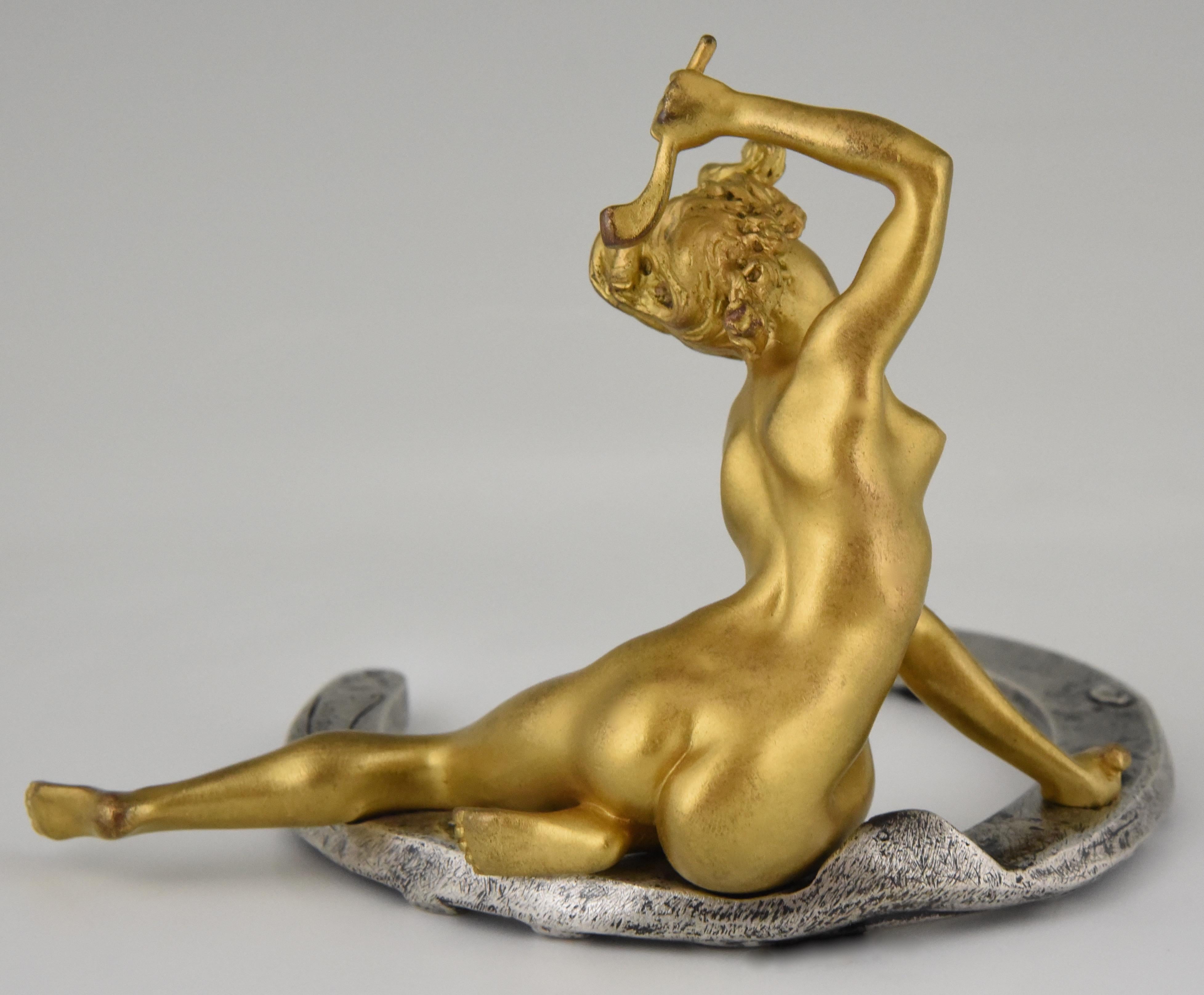 Art Nouveau Bronze Nude on a Horseshoe Georges Récipon, France, 1896 In Good Condition In Antwerp, BE