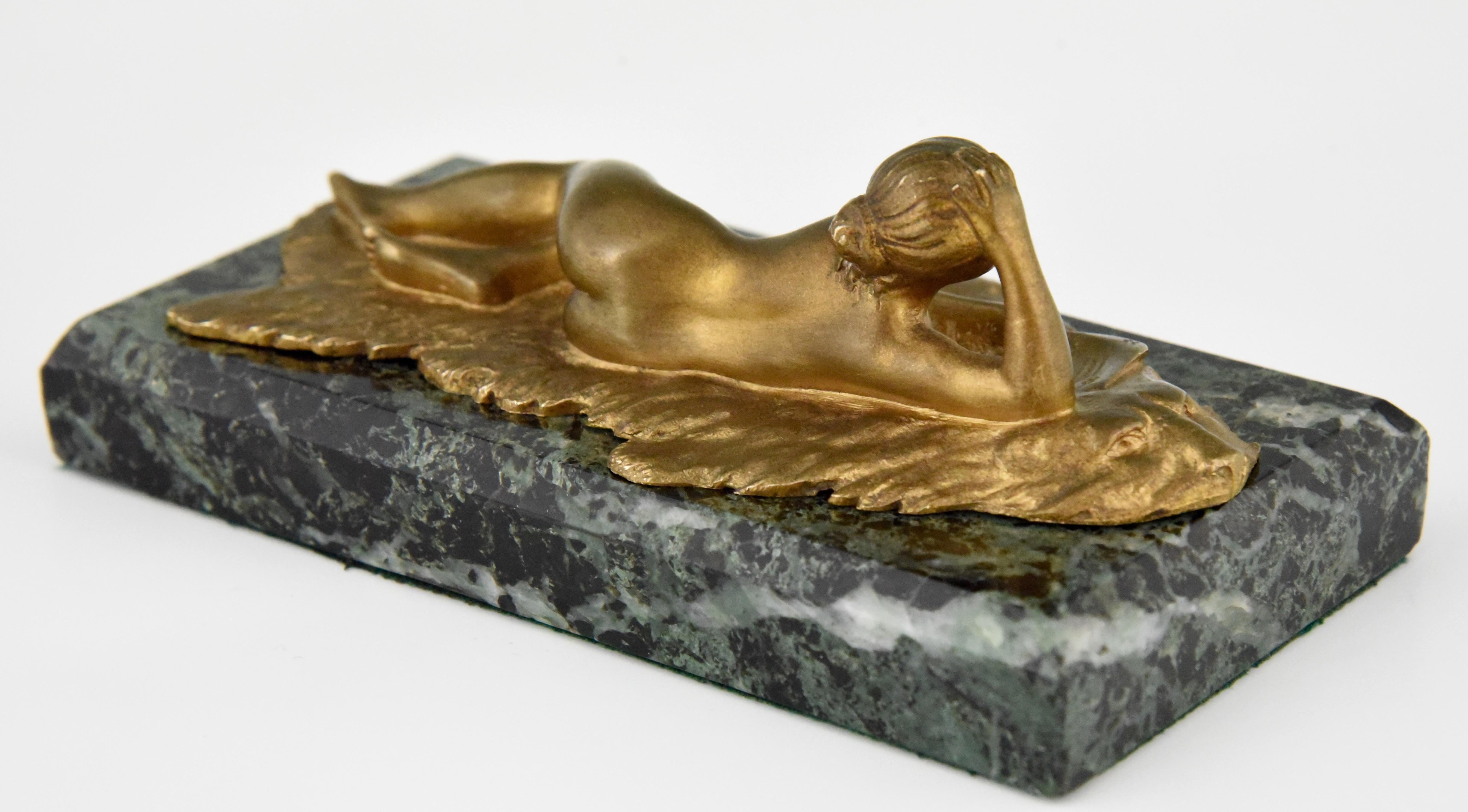 Art Nouveau Bronze Paperweight Reading Nude Jean Garnier France In Good Condition In Antwerp, BE