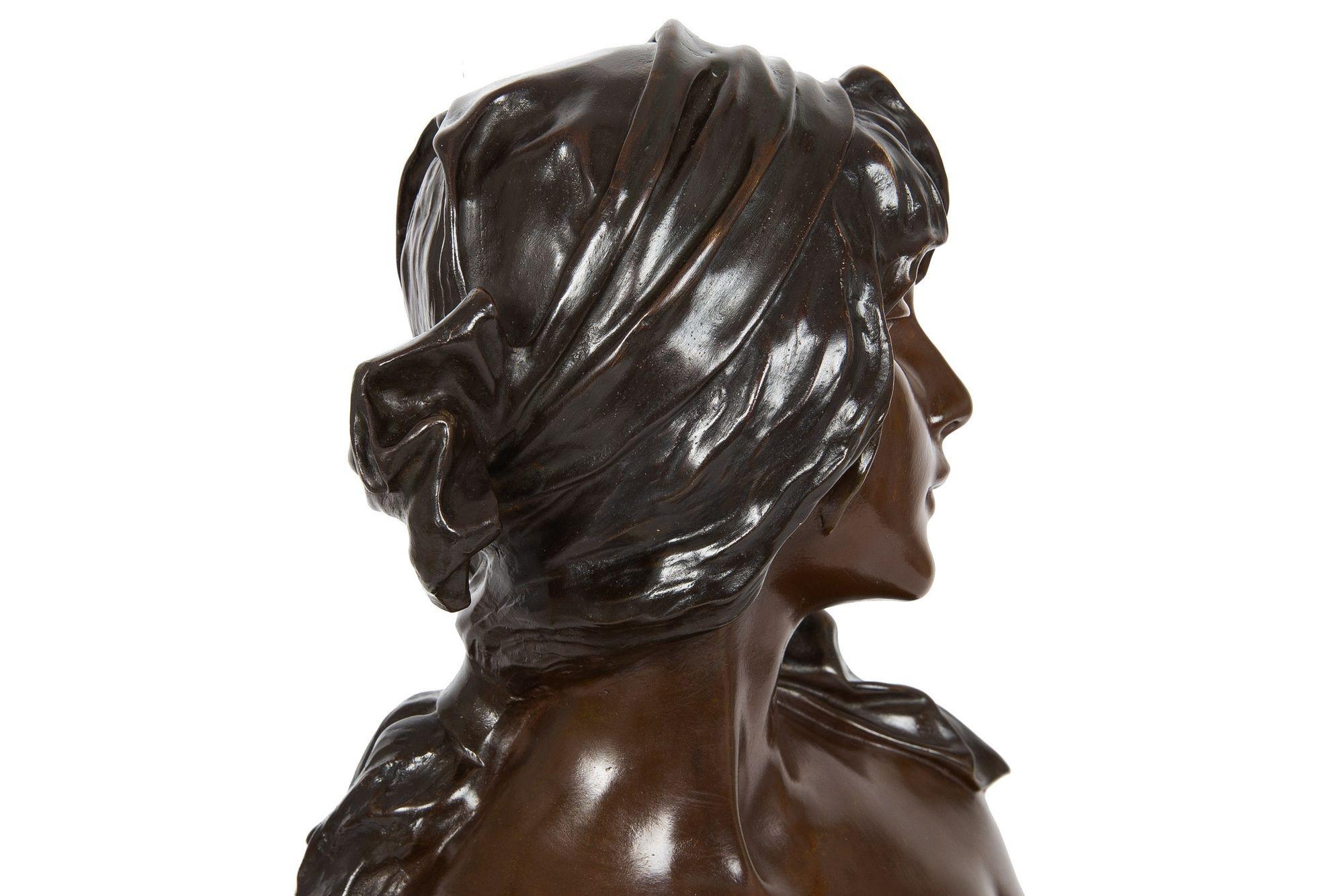Sculpture en bronze Art Nouveau « Cendrillon » ou « Cinderella » d'Emmanuel Villanis en vente 5