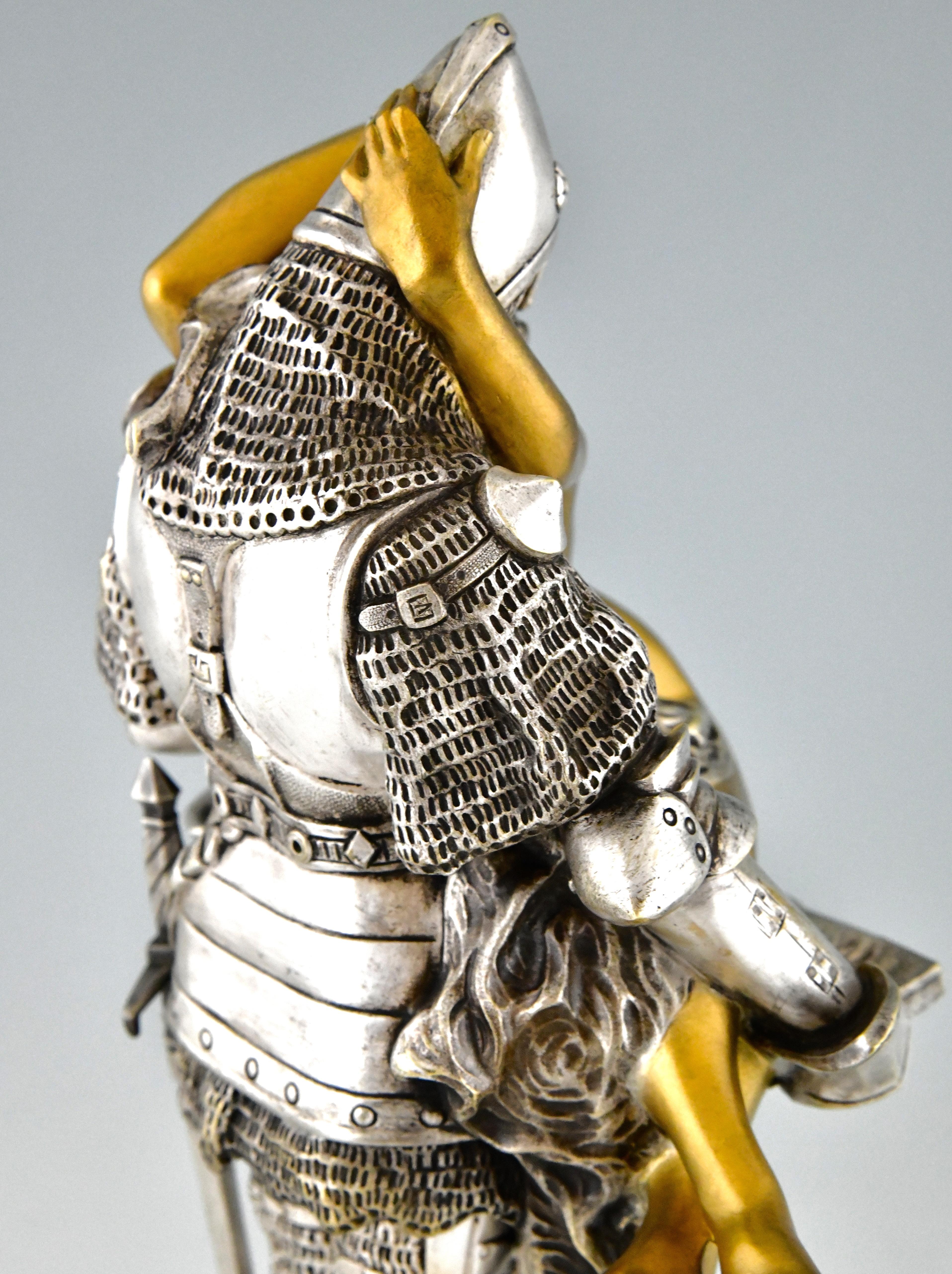 Art Nouveau Bronze Sculpture Knight with Nude Celui Qui Fut Pris by Clemencin 3