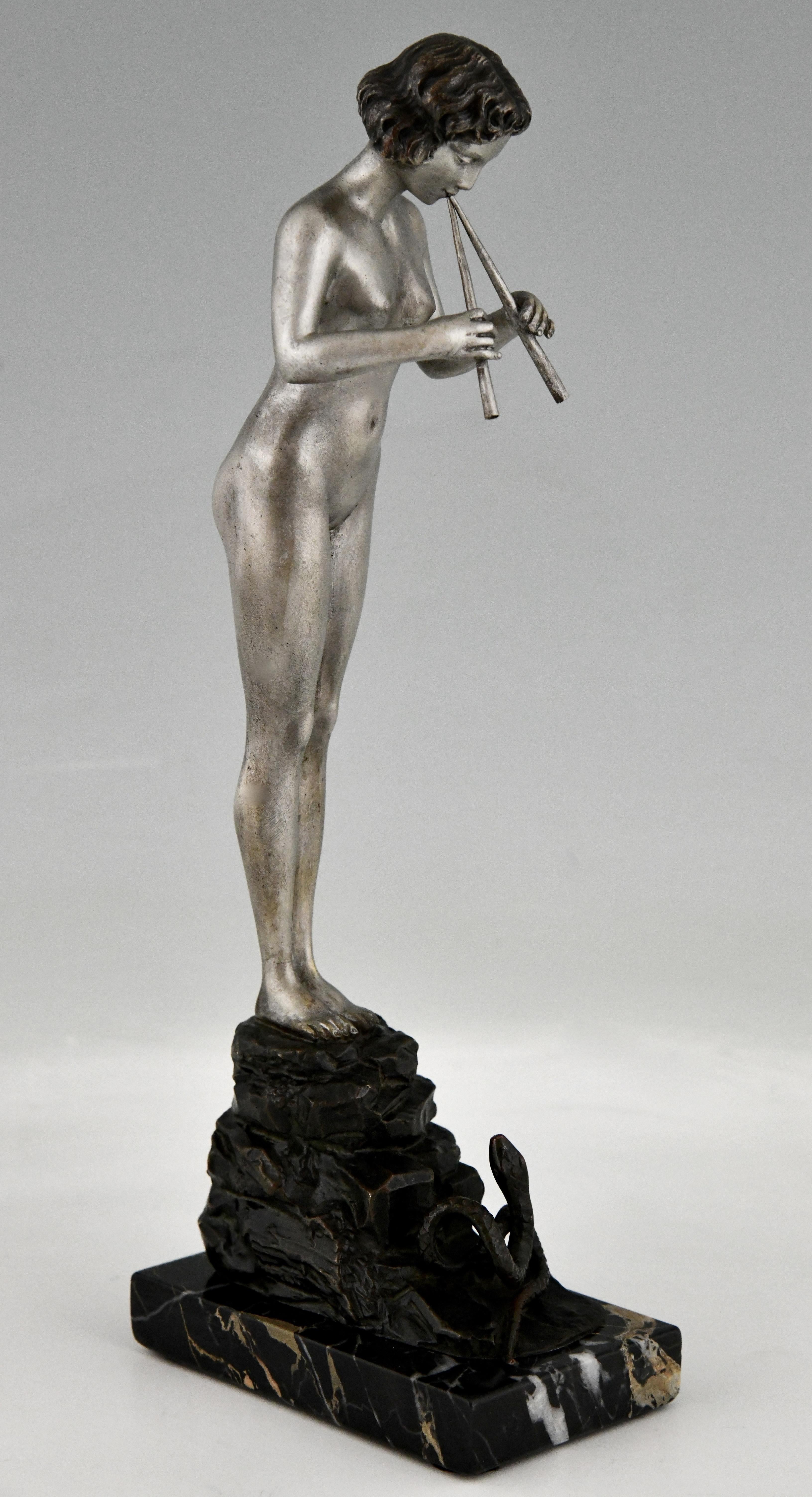 Art Nouveau Bronze Sculpture Nude Snake Charmer, Germany Ca. 1900 For Sale 4