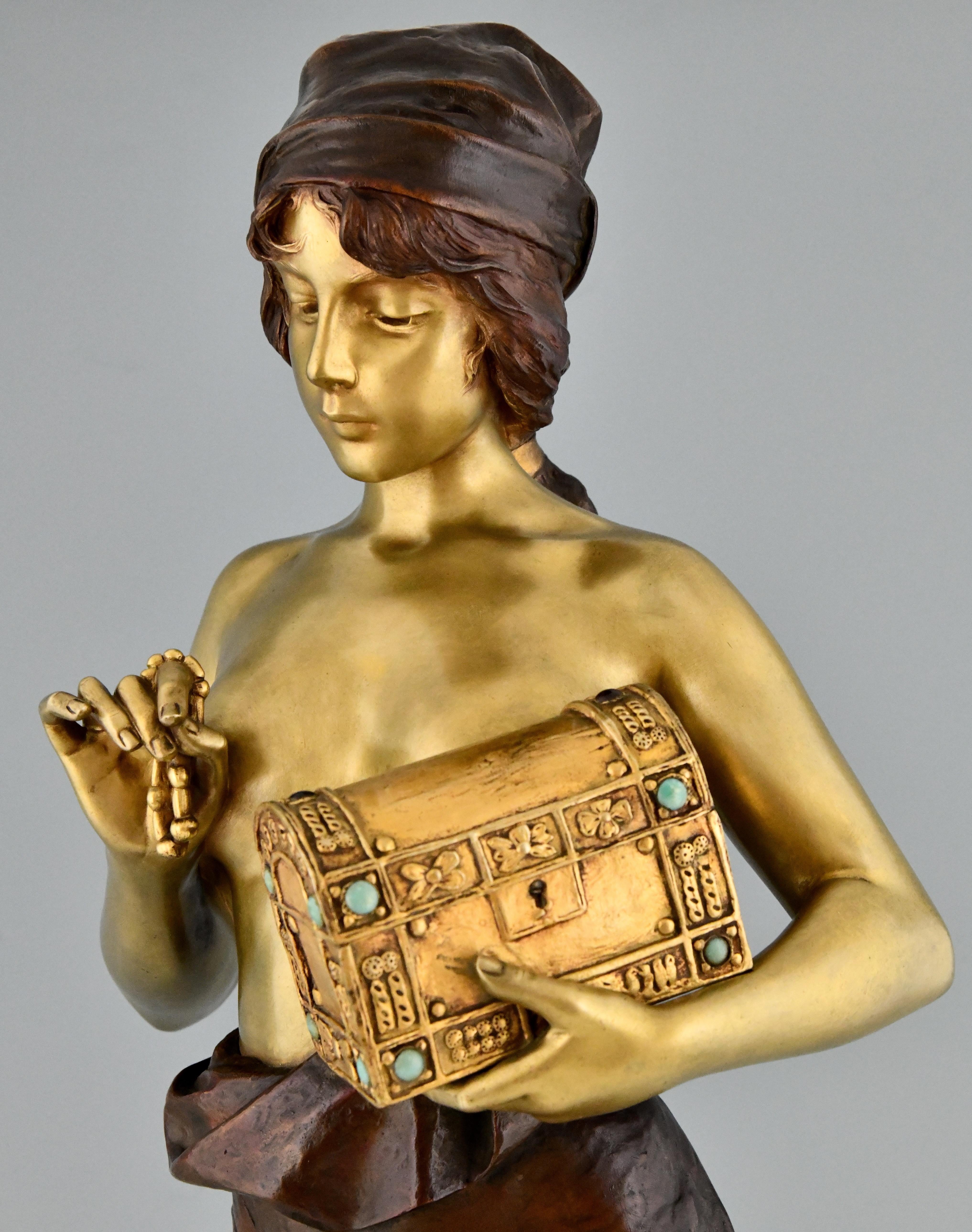 Art Nouveau Bronze Sculpture Standing Lady with Jewelry Casket E. Villanis 1900 4