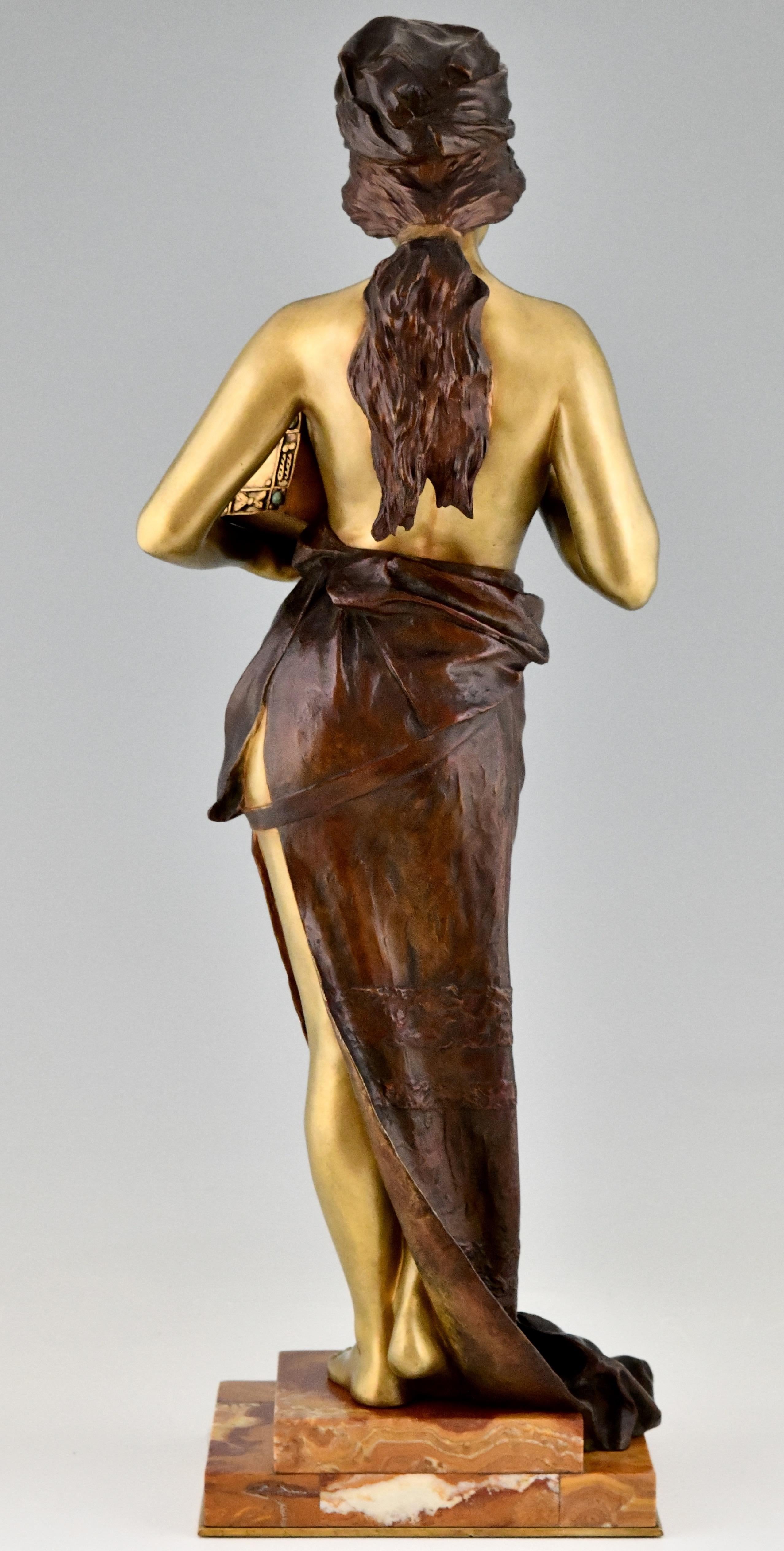 Art Nouveau Bronze Sculpture Standing Lady with Jewelry Casket E. Villanis 1900 In Good Condition In Antwerp, BE