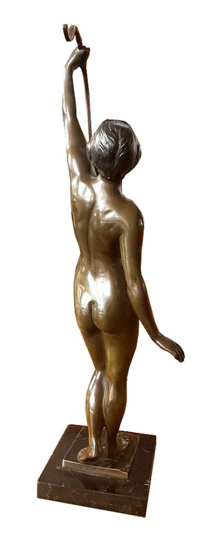 Art Nouveau bronze signed: “Hoffmann” (Frühes 20. Jahrhundert) im Angebot
