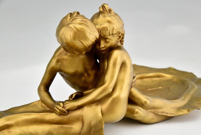 Art Nouveau Bronze Tray with Young Couple Kissing Max Blondat Soit Foundry, 1900 7