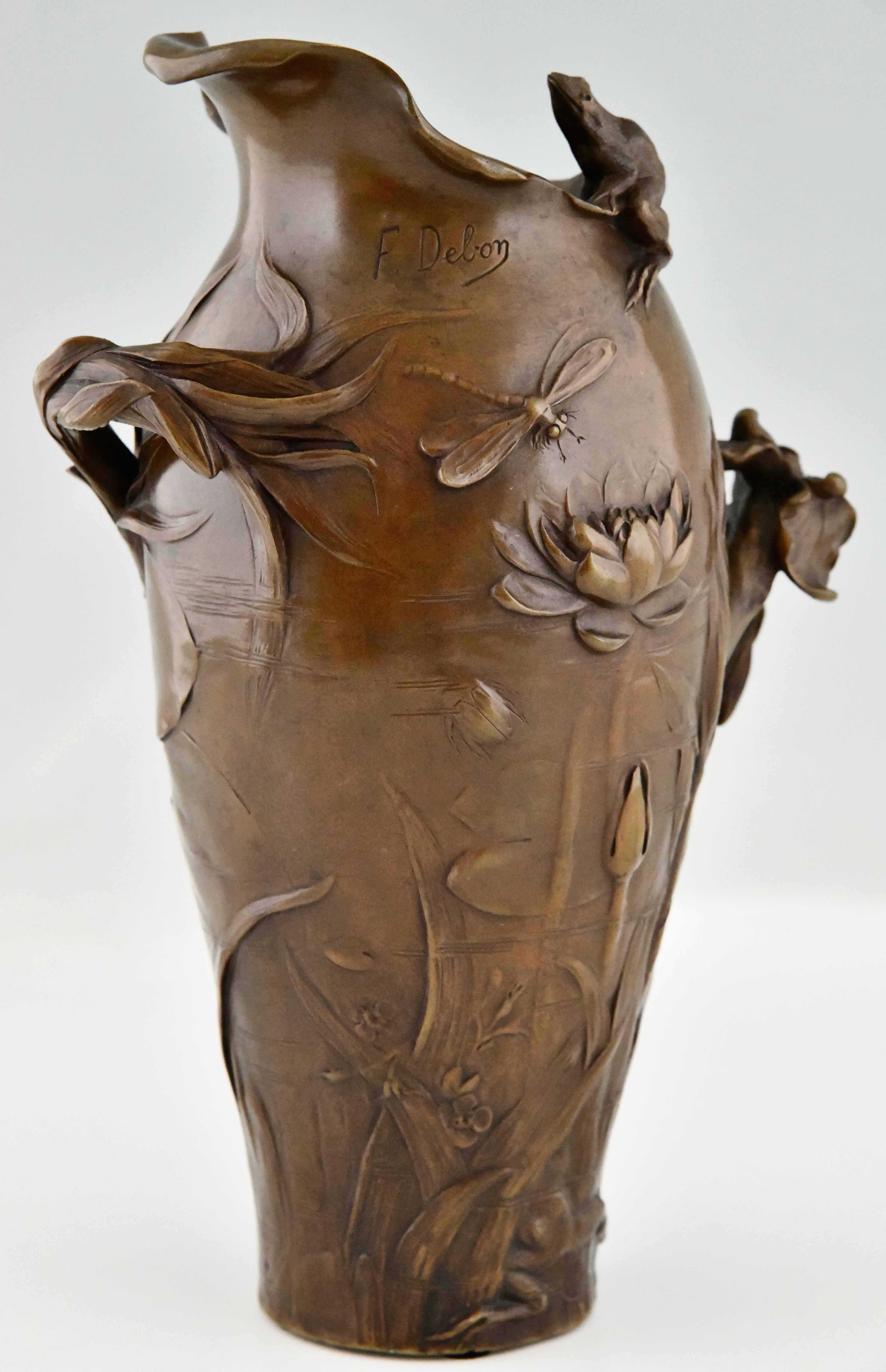 Art Nouveau Bronze Vase by Frederic Debon France 1902 Frog, Flowers En Dragonfly 1