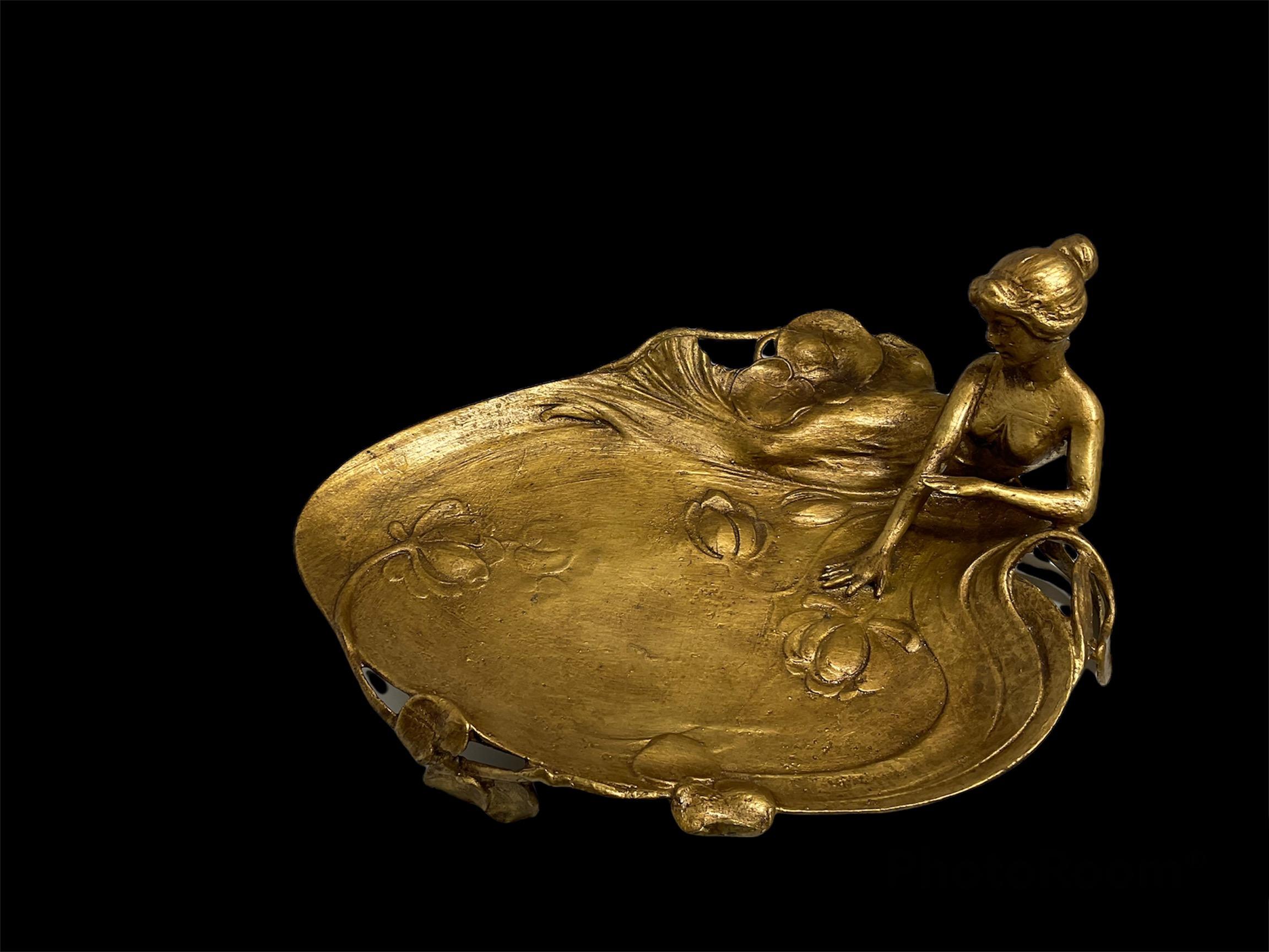 Unknown Art Nouveau Bronzed Metal Jewelry, Pin, Coin Tray or Soap Dish