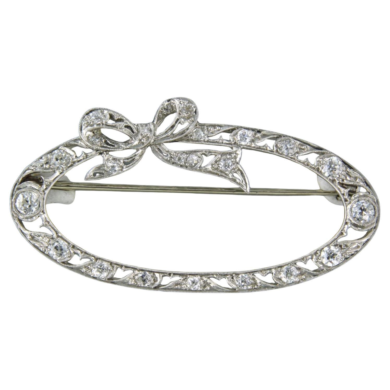 ART NOUVEAU brooch with old mine cut diamonds up to 1.20ct 14k gold and platinum