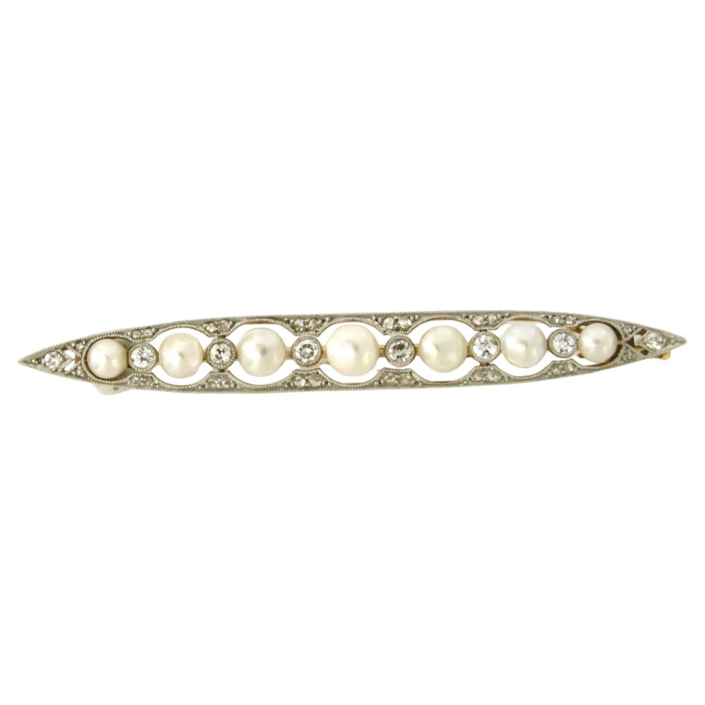 ART NOUVEAU brooch with pearl and diamonds up to 0.35ct 18k bicolour gold