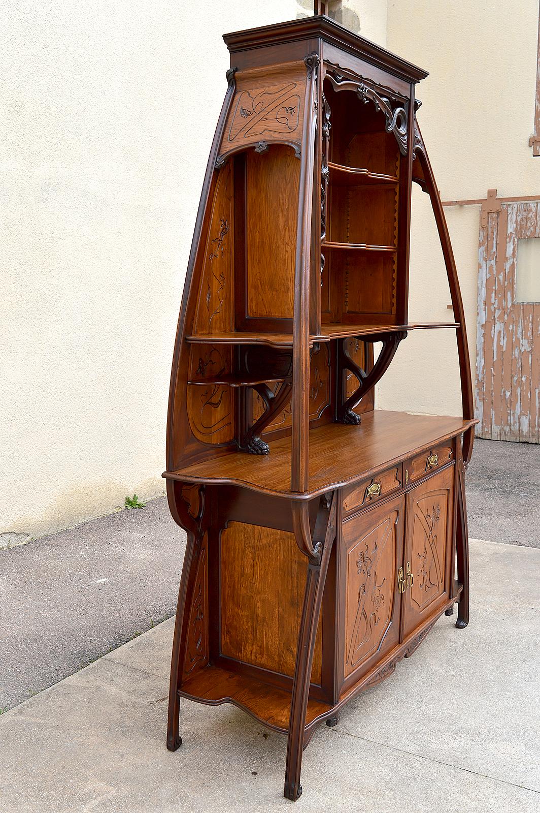 Français Buffet Art Nouveau de Louis Brouhot, France, datant d'environ 1890