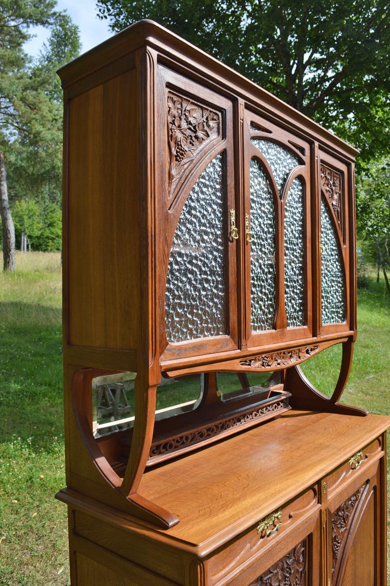 Art Nouveau Buffet in Carved Chestnut Wood by Edouard Diot, circa 1900 4