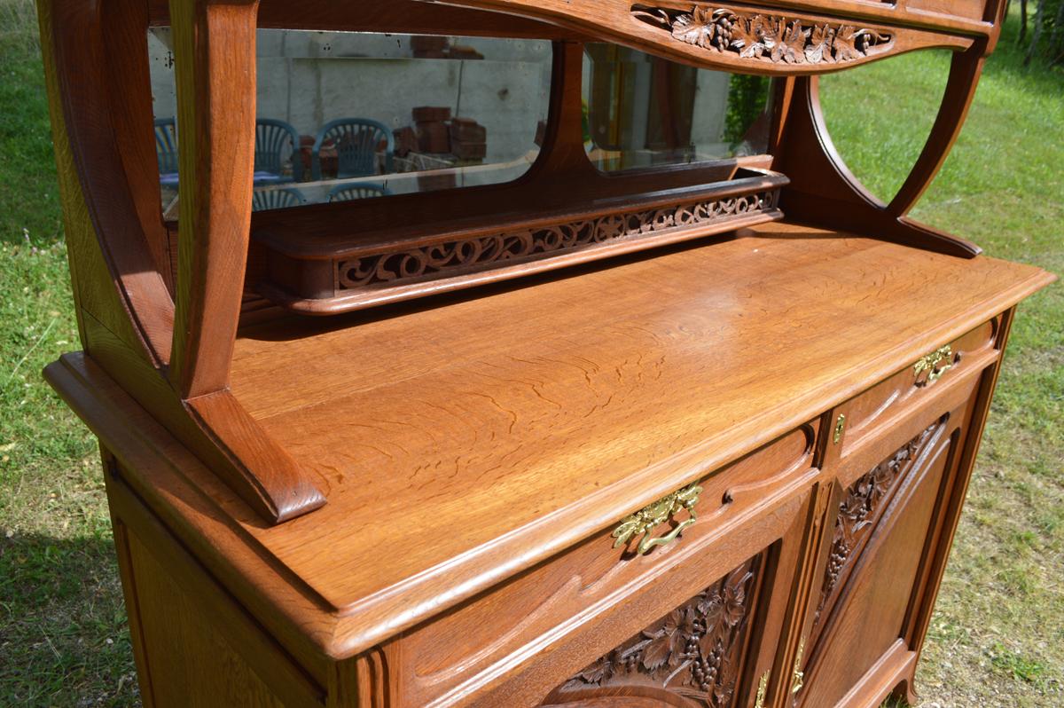 Early 20th Century Art Nouveau Buffet in Carved Chestnut Wood by Edouard Diot, circa 1900