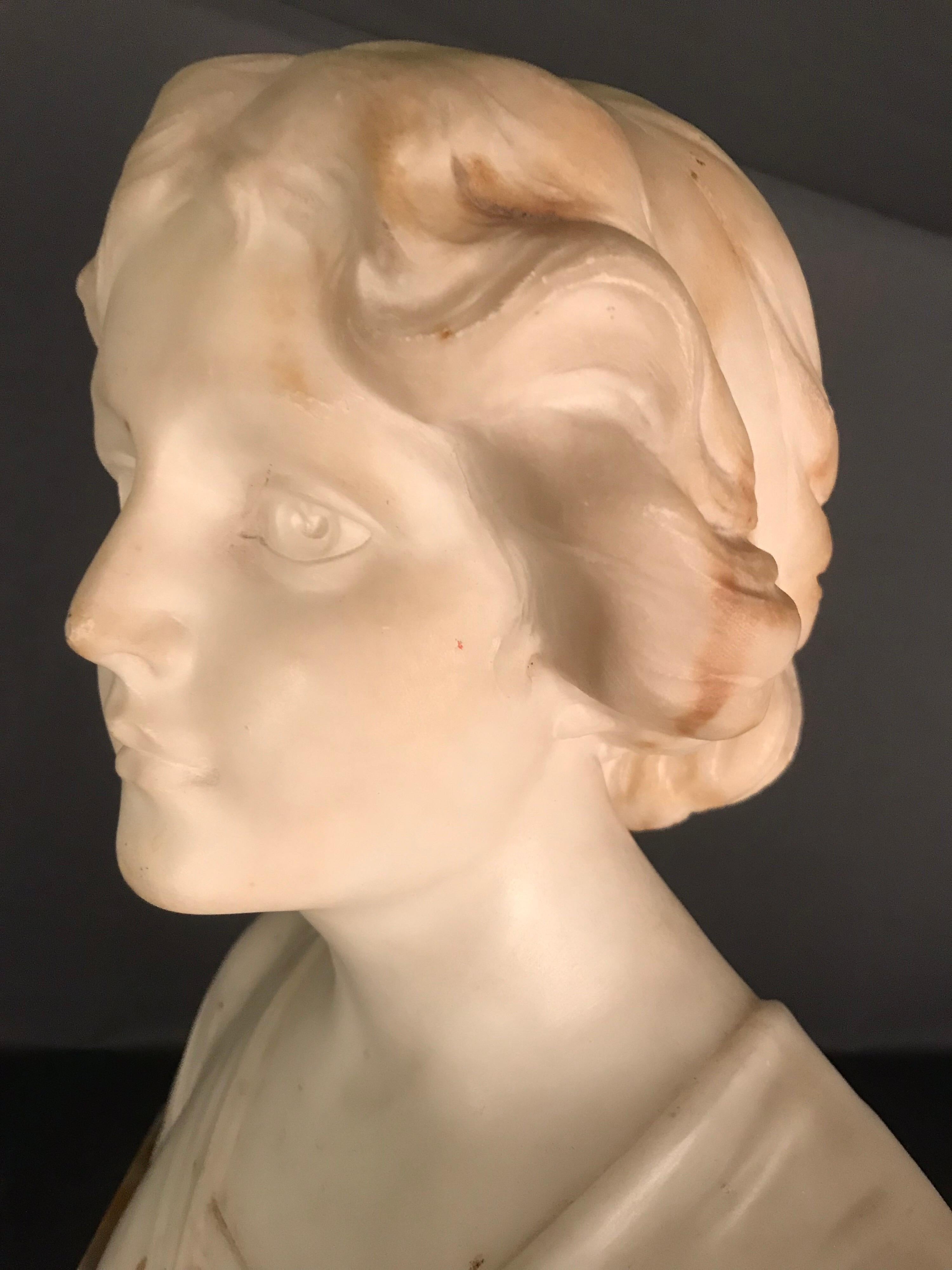 Alabaster Art Nouveau Bust of a Young Lady Sculpture 1900 Latour For Sale