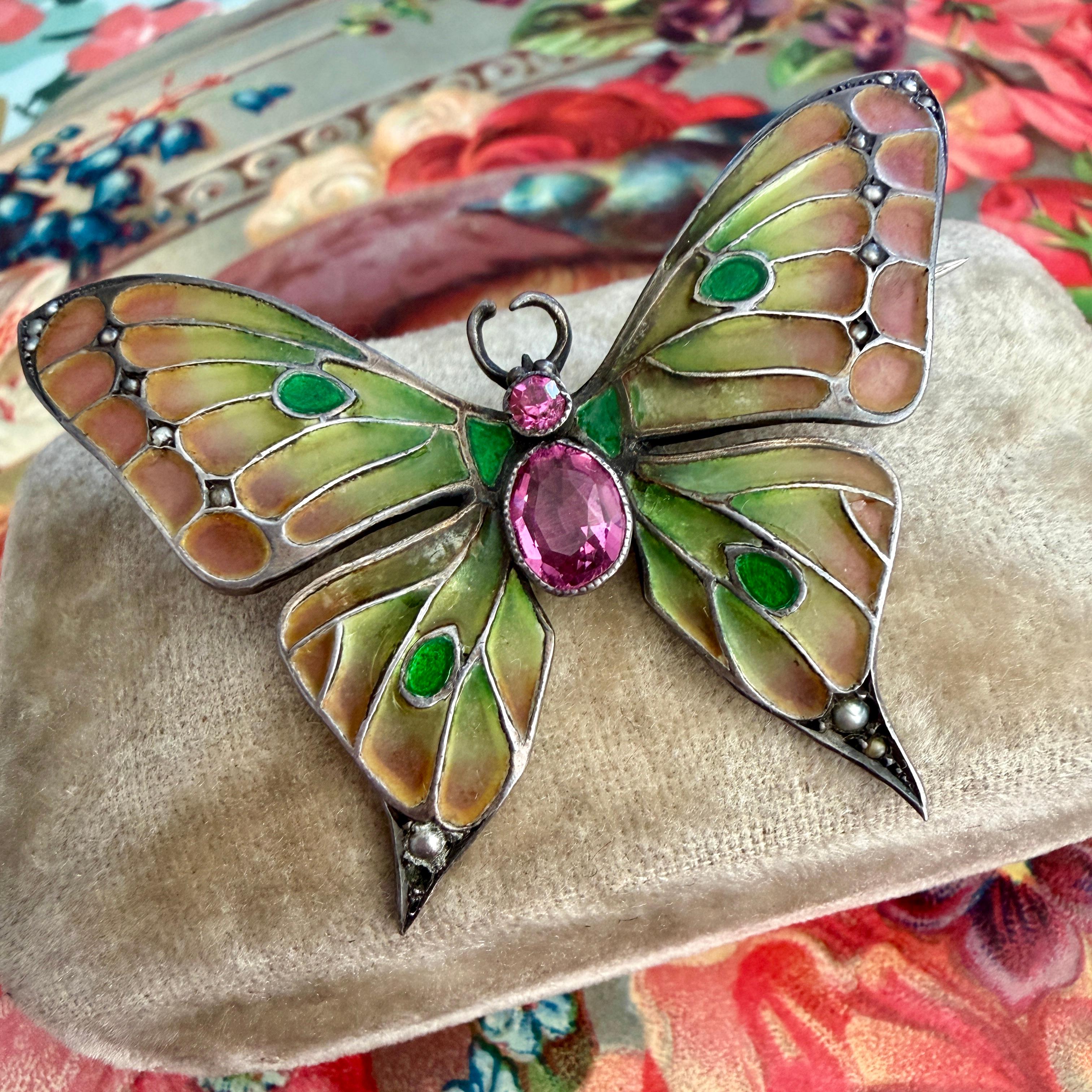 Art Nouveau Butterfly Brooch Plique-a-Jour by Meyle & Mayer In Good Condition For Sale In Scotts Valley, CA