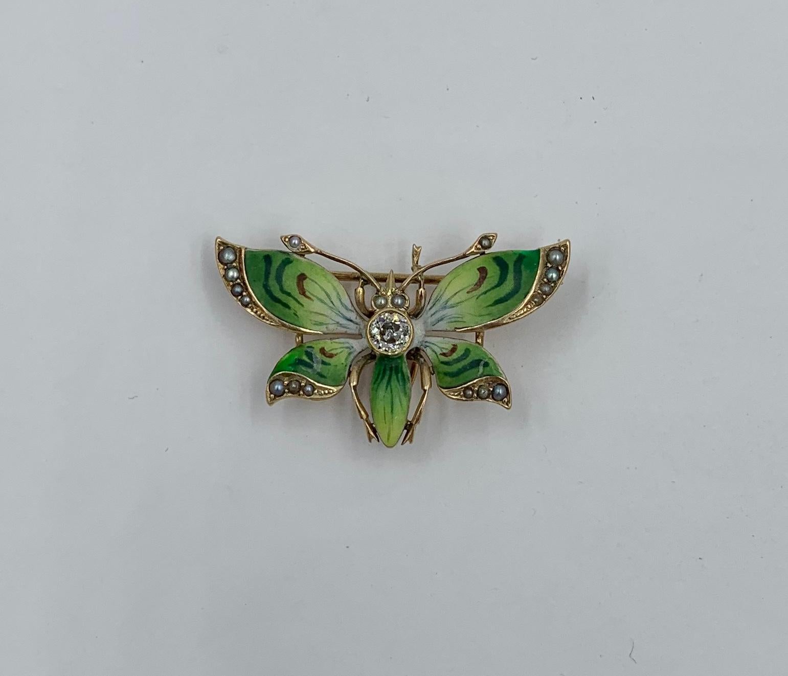 Spilla con ciondolo a forma di farfalla Art Nouveau OMC con smalto e diamanti in oro 14 carati in vendita 1
