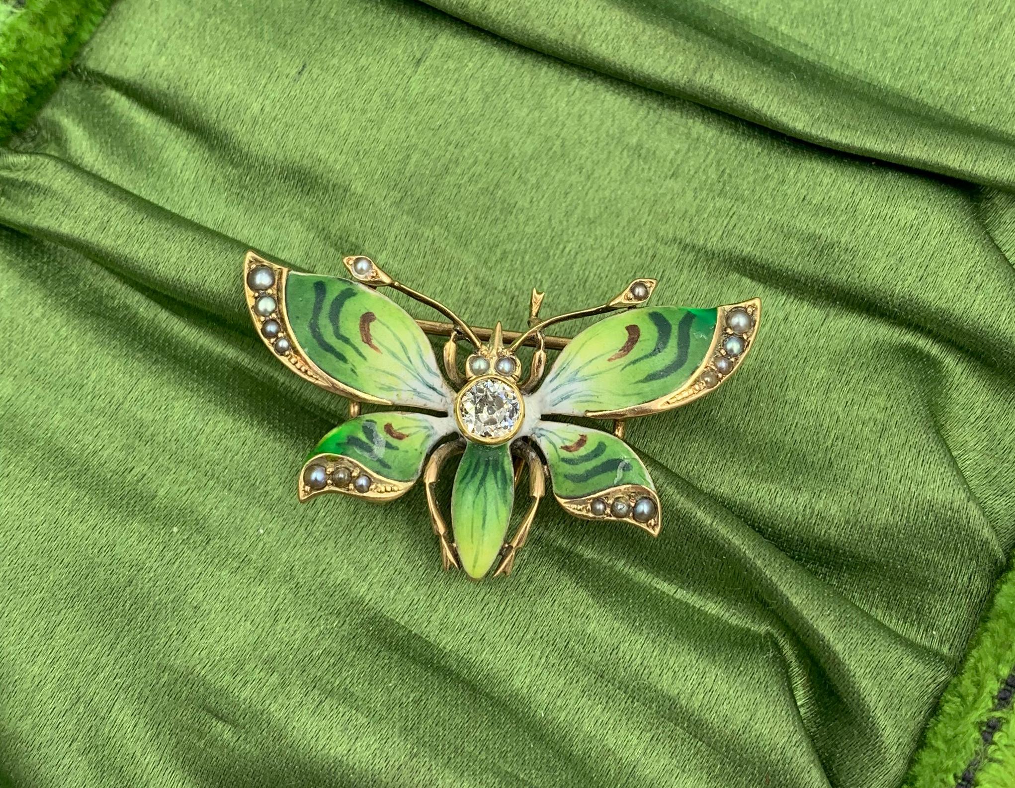 Women's Art Nouveau Butterfly Pendant Brooch OMC Diamond Enamel 14 Karat Gold For Sale