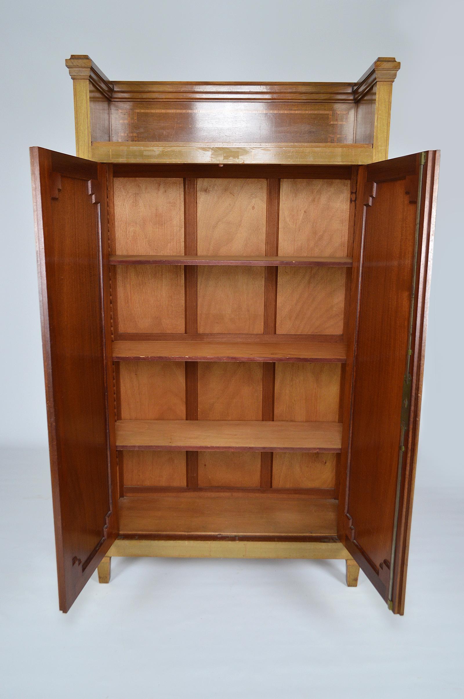 Art Nouveau Cabinet / Bookcase / Wardrobe in Mahogany, circa 1910 For Sale 5