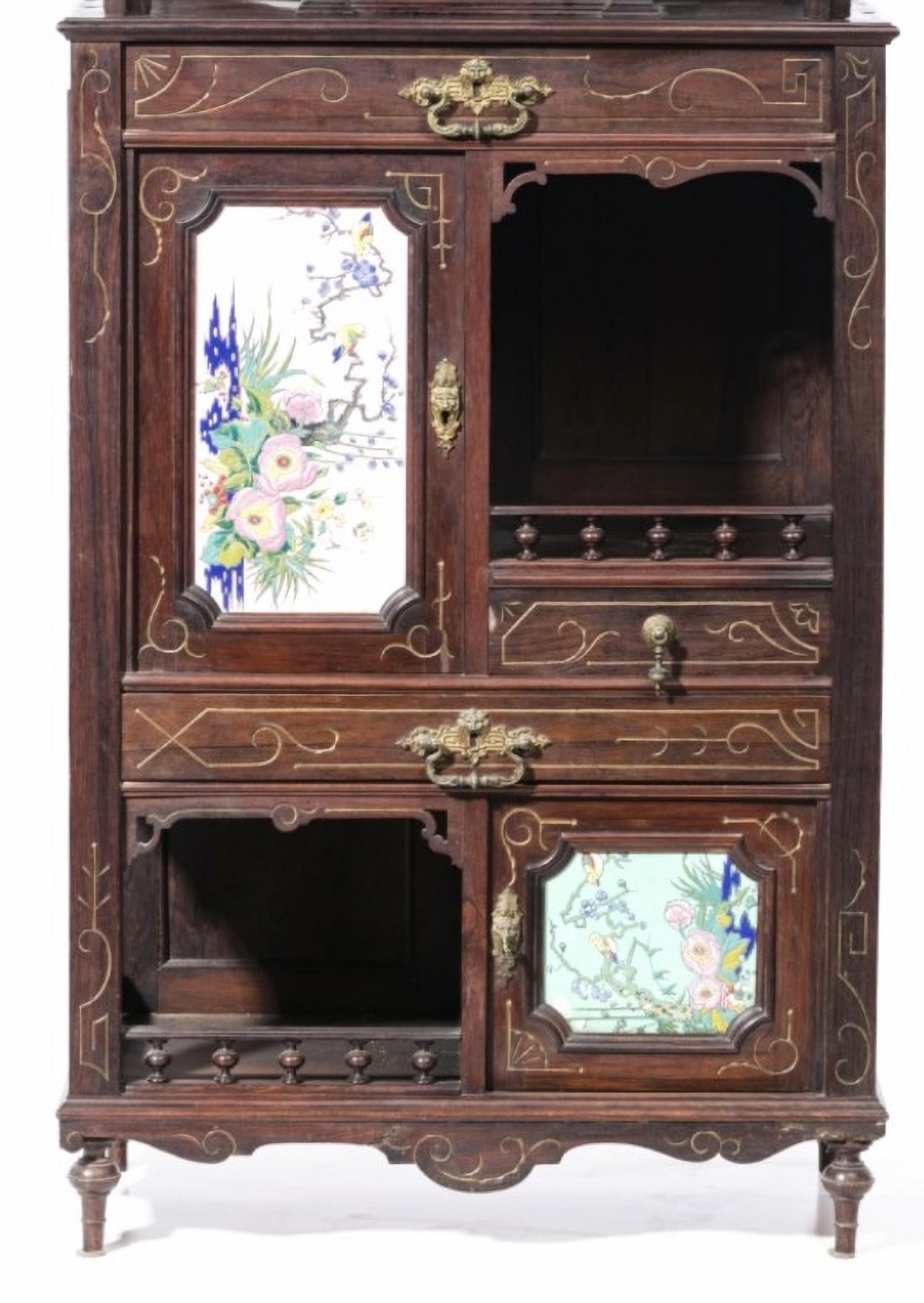 Art Nouveau Cabinet French from the 19th Century In Good Condition For Sale In Madrid, ES