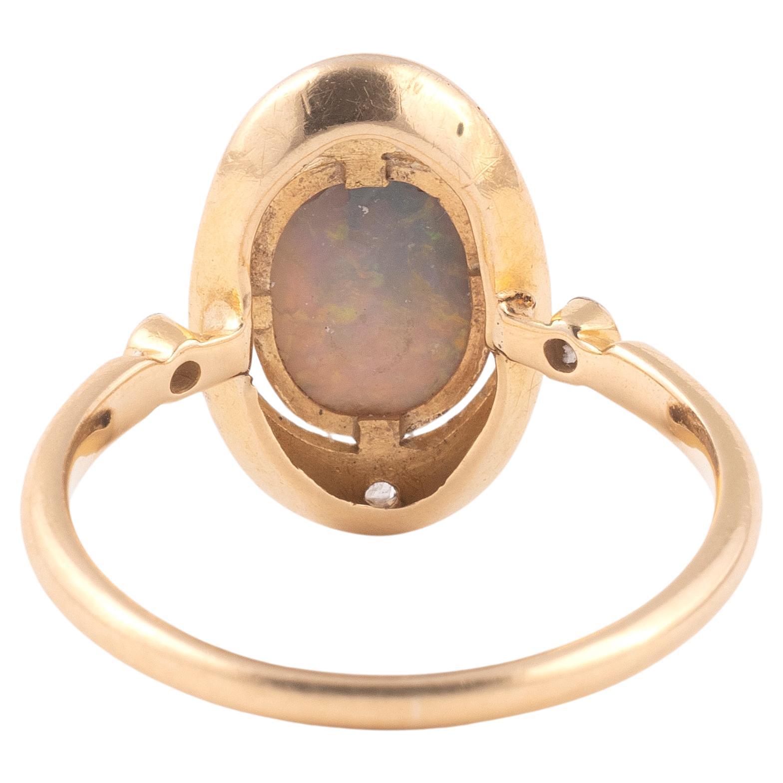 Art Nouveau Cabochon Opal And Diamond Ring 1910's In Excellent Condition In Firenze, IT