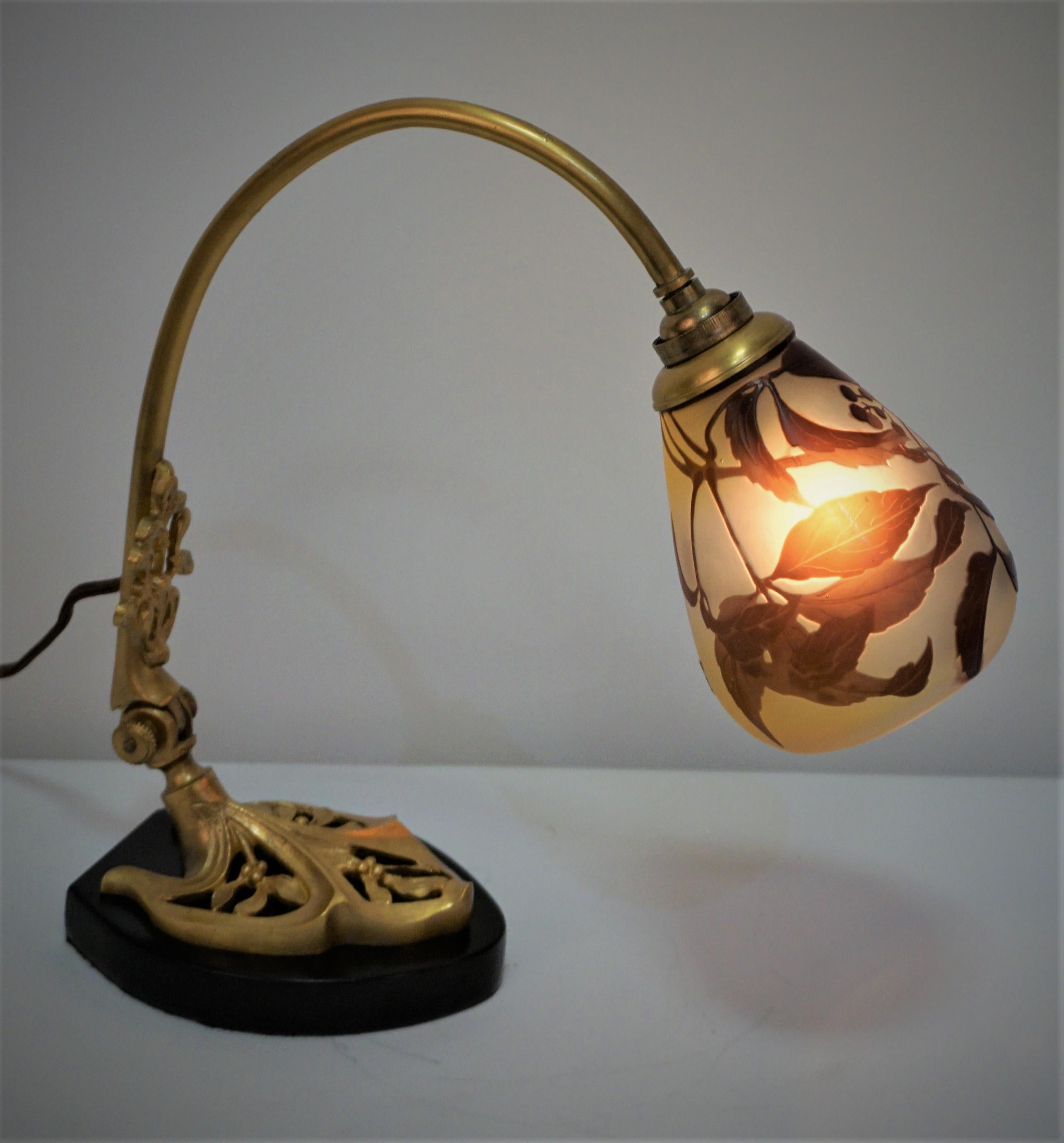 Art Nouveau Cameo Glass Gilt Bronze Piano Lamp by Galle 5
