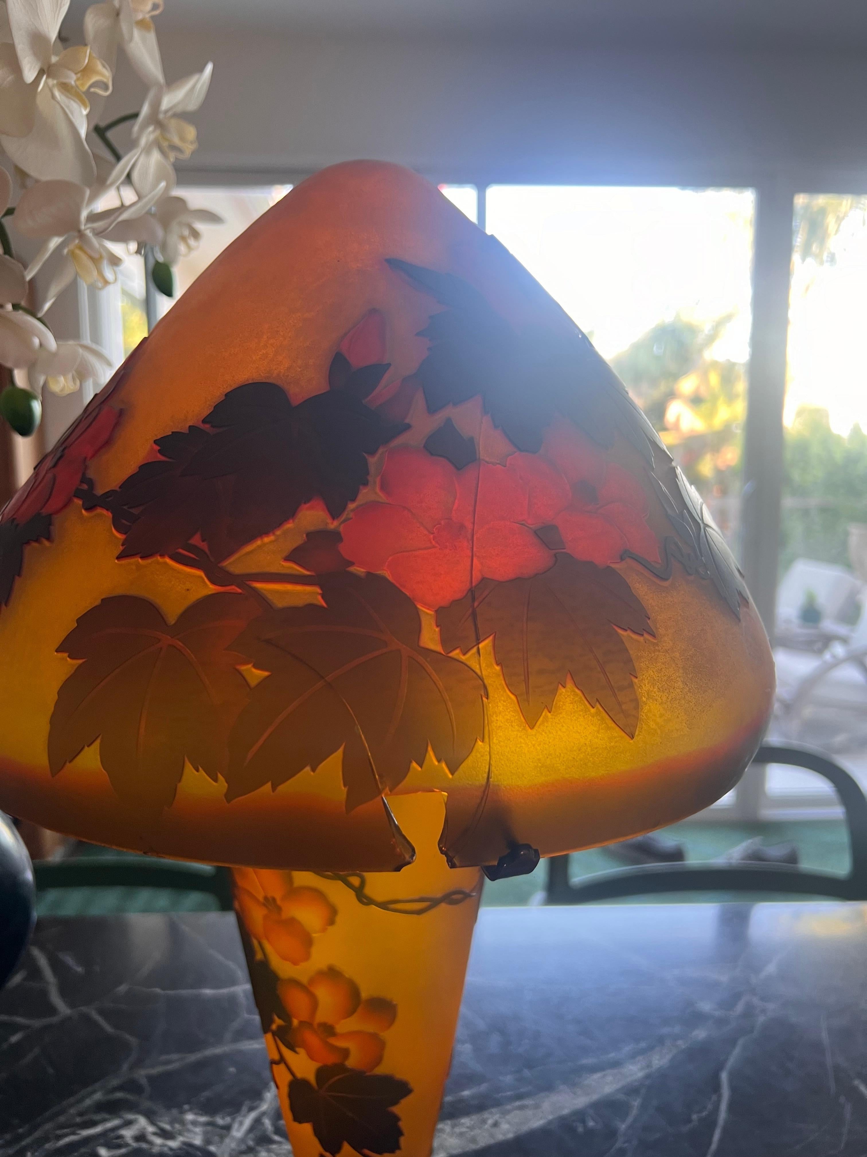 Art Nouveau cameo glass table lamp after Gallé, signed, circa 1975 5