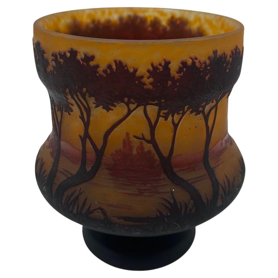 Art Nouveau Cameo Glass Vase Daum Nancy, France, circa 1900